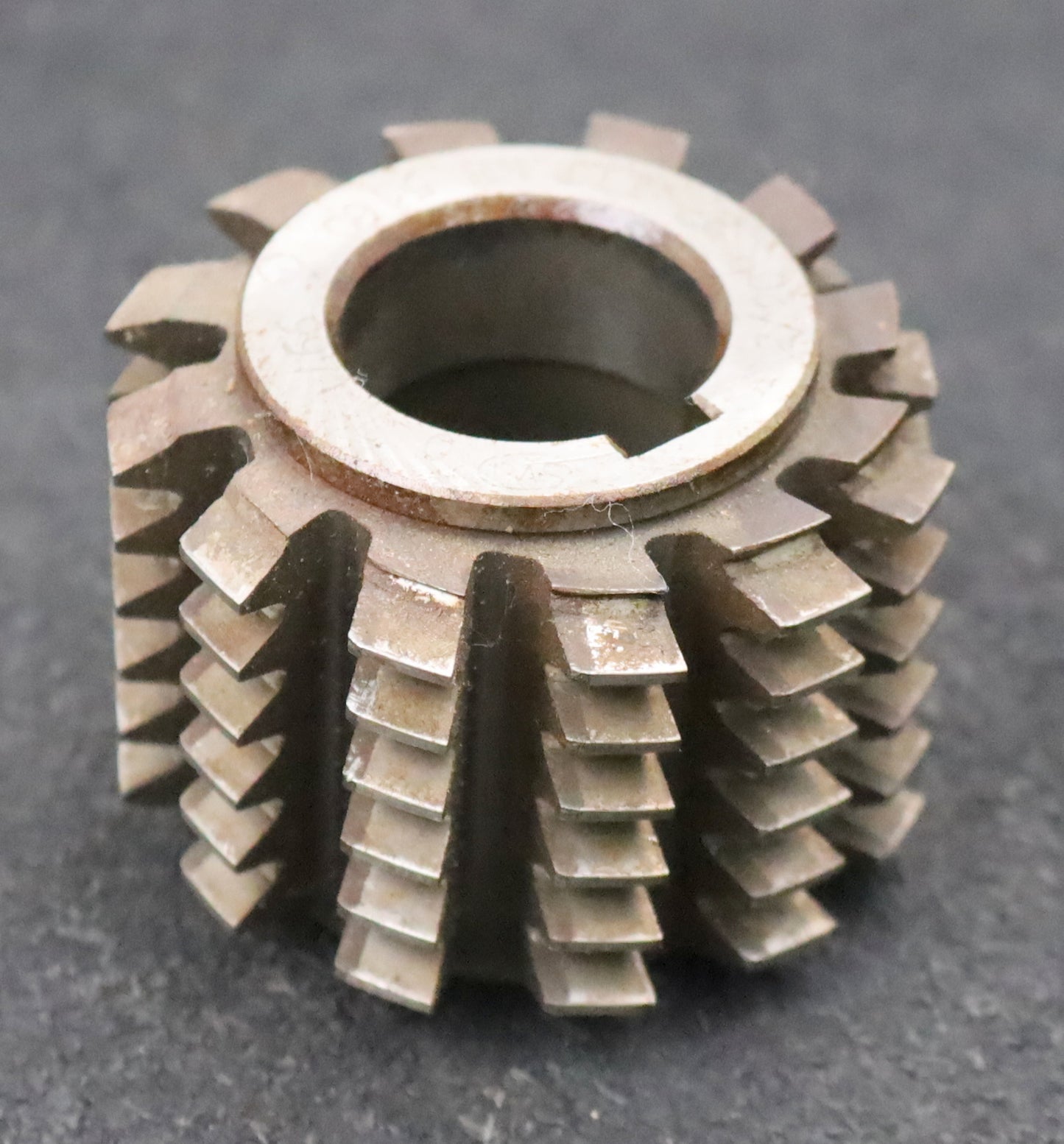 Bild des Artikels PWS-Zahnrad-Wälzfräser-m=-2,0mm-EGW-20°-BPIII-nach-DIN-3972-Ø62x48xØ27mm-LKN