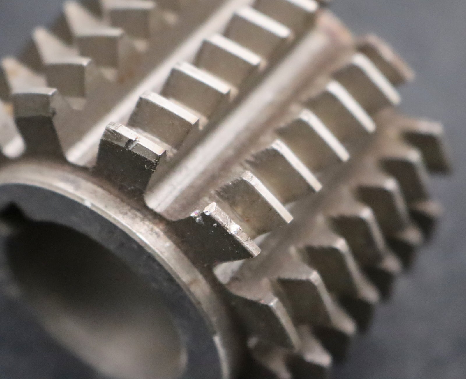 Bild des Artikels PWS-Zahnrad-Wälzfräser-m=-2,0mm-EGW-20°-BPIII-nach-DIN-3972-Ø62x48xØ27mm-LKN