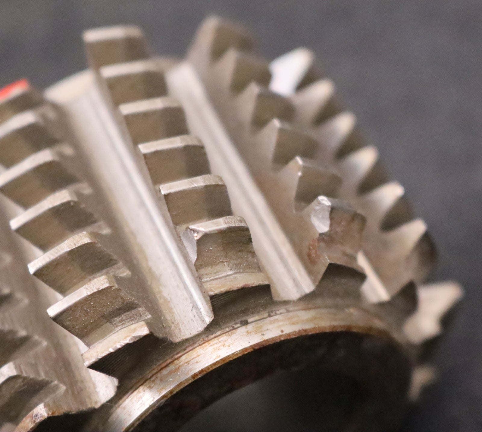 Bild des Artikels PWS-Zahnrad-Wälzfräser-m=-2,0mm-EGW-20°-BPIII-nach-DIN-3972-Ø62x48xØ27mm-mit-LKN