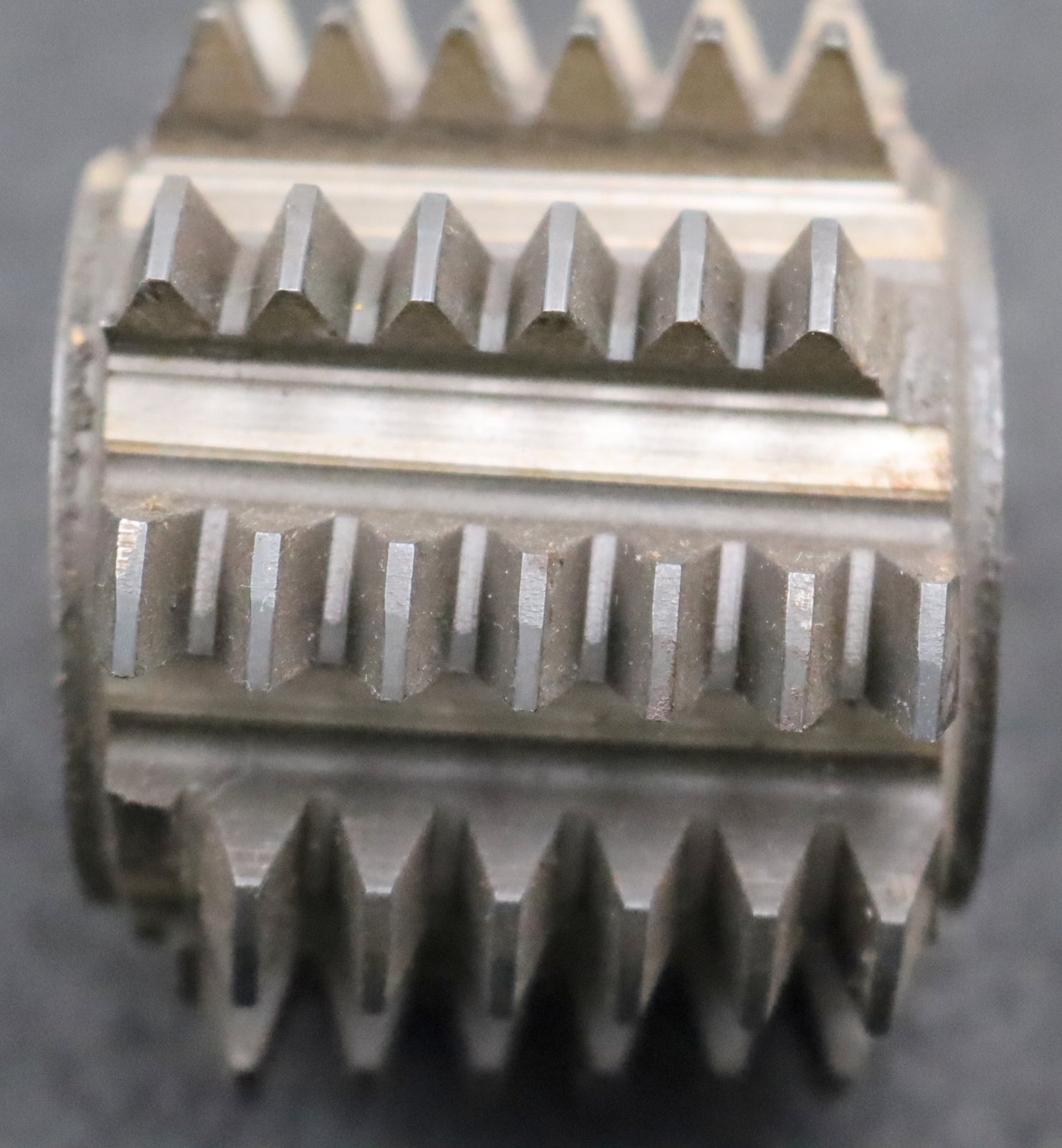 Bild des Artikels Zahnrad-Wälzfräser-m=-2,0mm-EGW-20°-BPIII-nach-DIN-3972-Ø62x48xØ27mm-mit-LKN