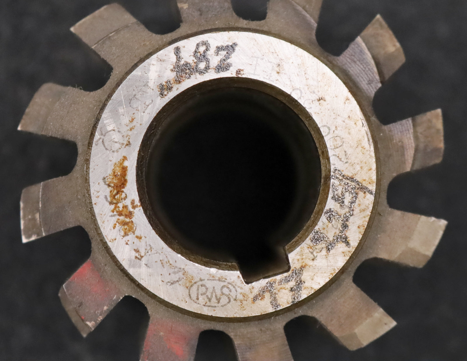 Bild des Artikels PWS-Zahnrad-Wälzfräser-m=-2,25mm-EGW-20°-BPII-DIN-3972-Ø69x56xØ27mm-mit-LKN