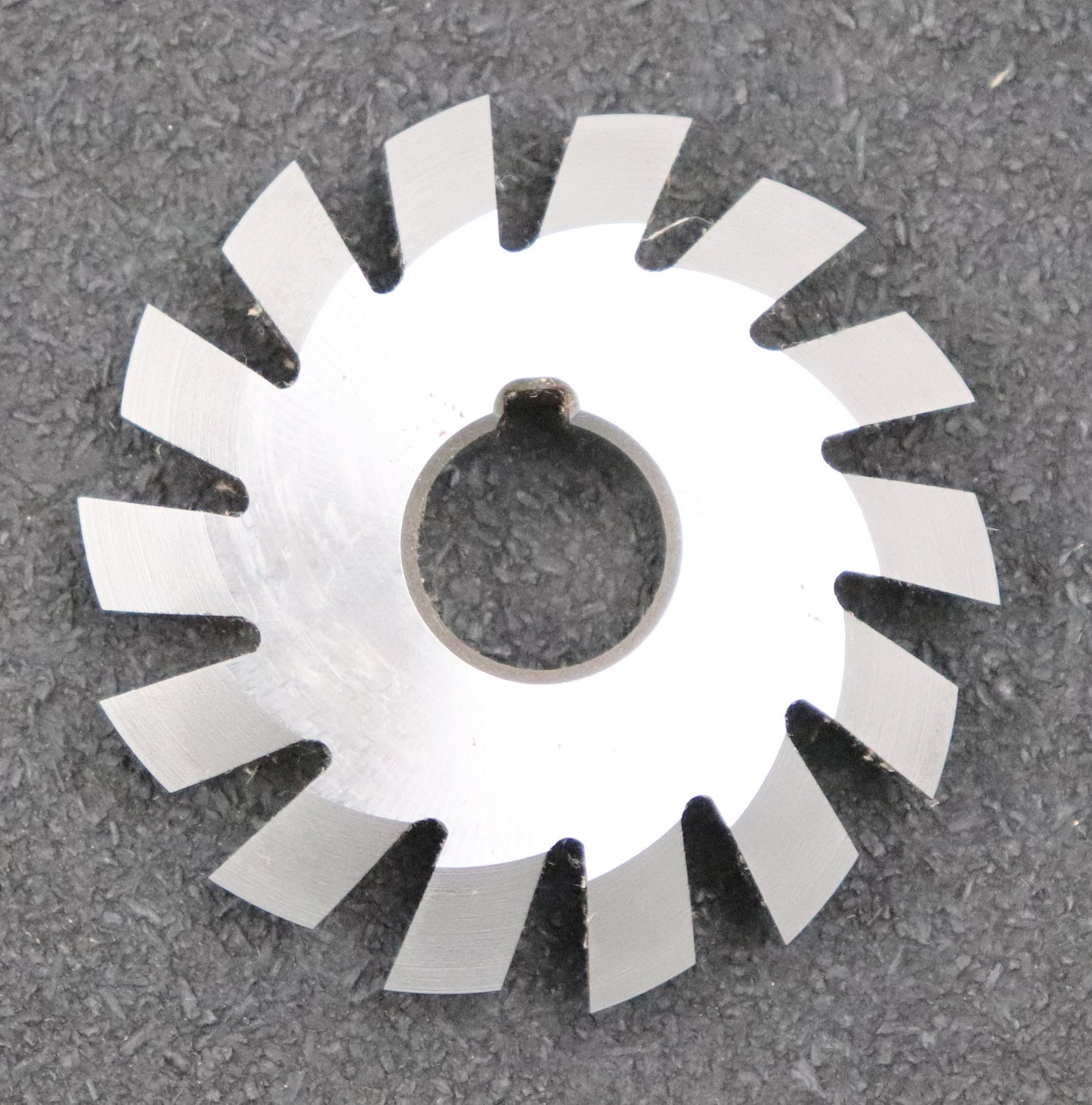 Bild des Artikels DOLD-Prismenfräser-Winkel-60°-Kopfabflachung-1,5mm-Abmaße-Ø59,7x11xØ16mm-mit-LKN