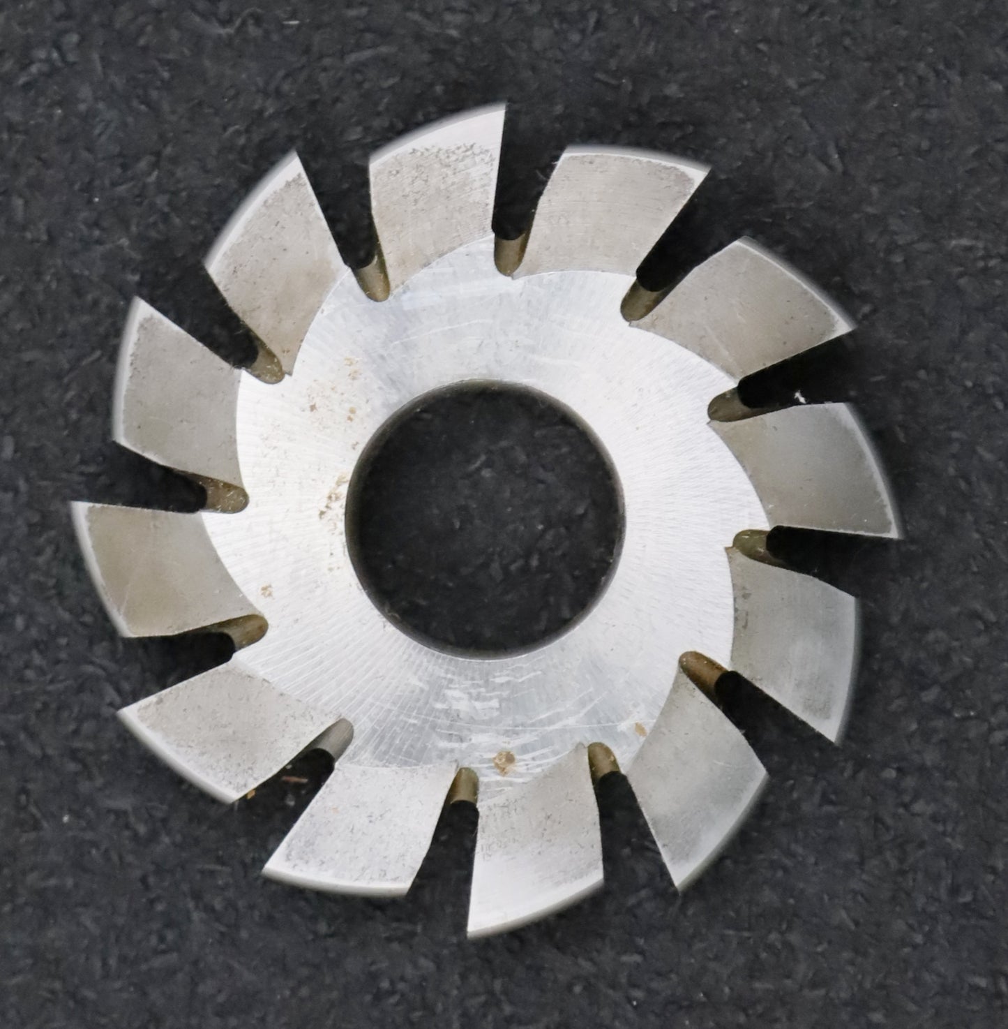 Bild des Artikels DOLD-asymmetrischer-Prismenfräser-U-40°/3-R2-Gesamtwinkel-40°-Flankenwinkel-25°+