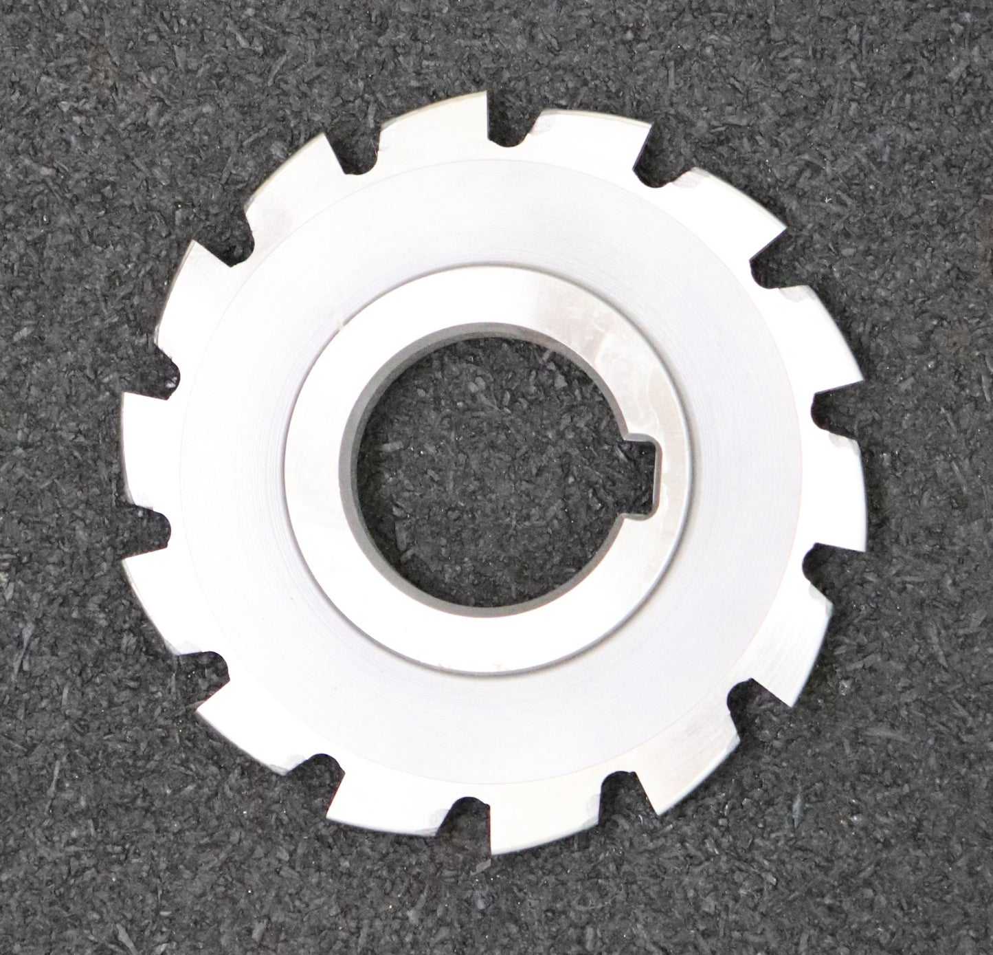 Bild des Artikels DOLD-Formfräser-für-Kerbschlagbiegeproben-R-1-45°-EGW-DIN-50115-Ø75x32xØ8mm