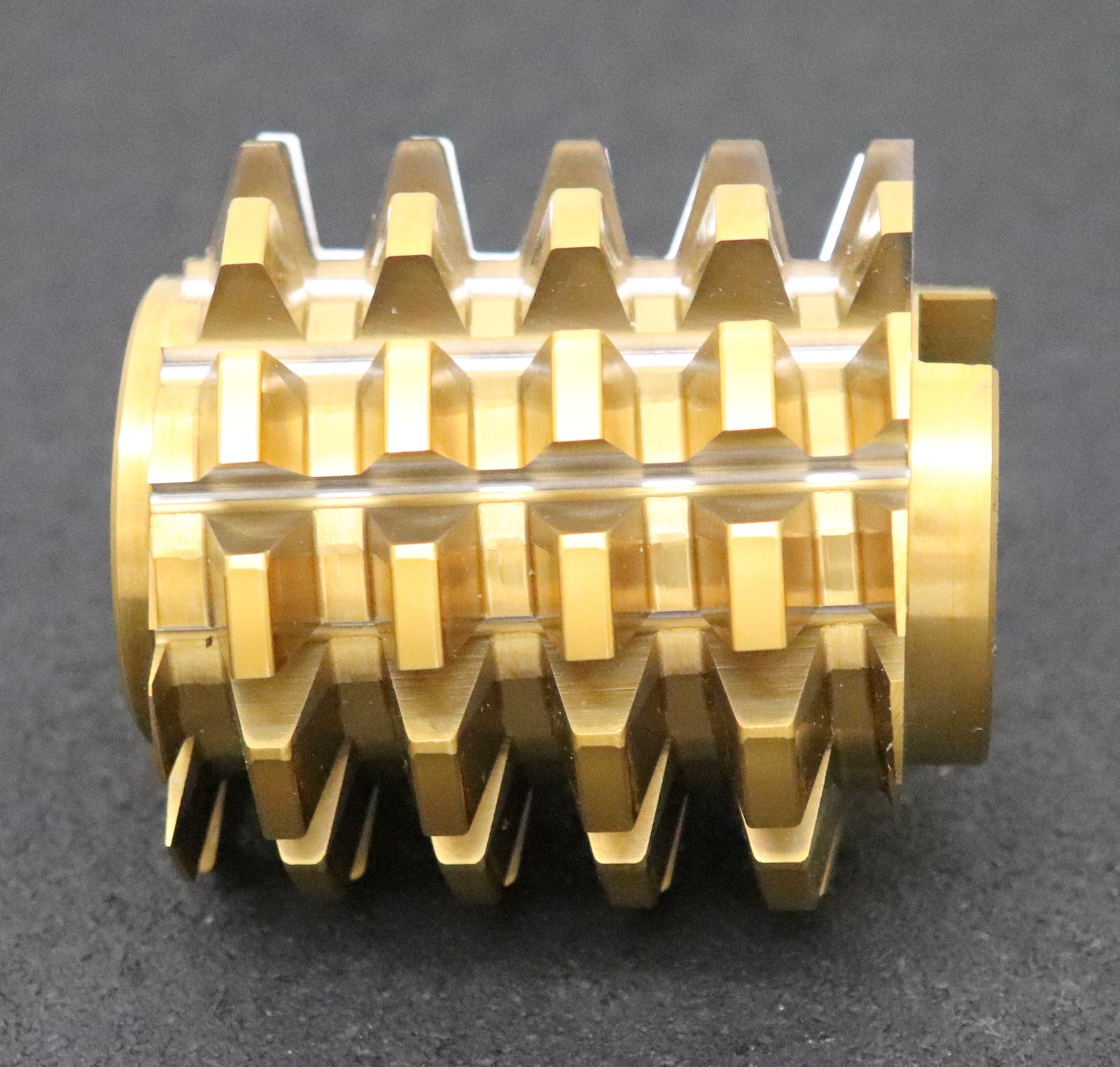 Bild des Artikels DOLD-Zahnrad-Wälzfräser-gear-hob-m=4,75mm-20°-EGW-BPII-nach-DIN-3972