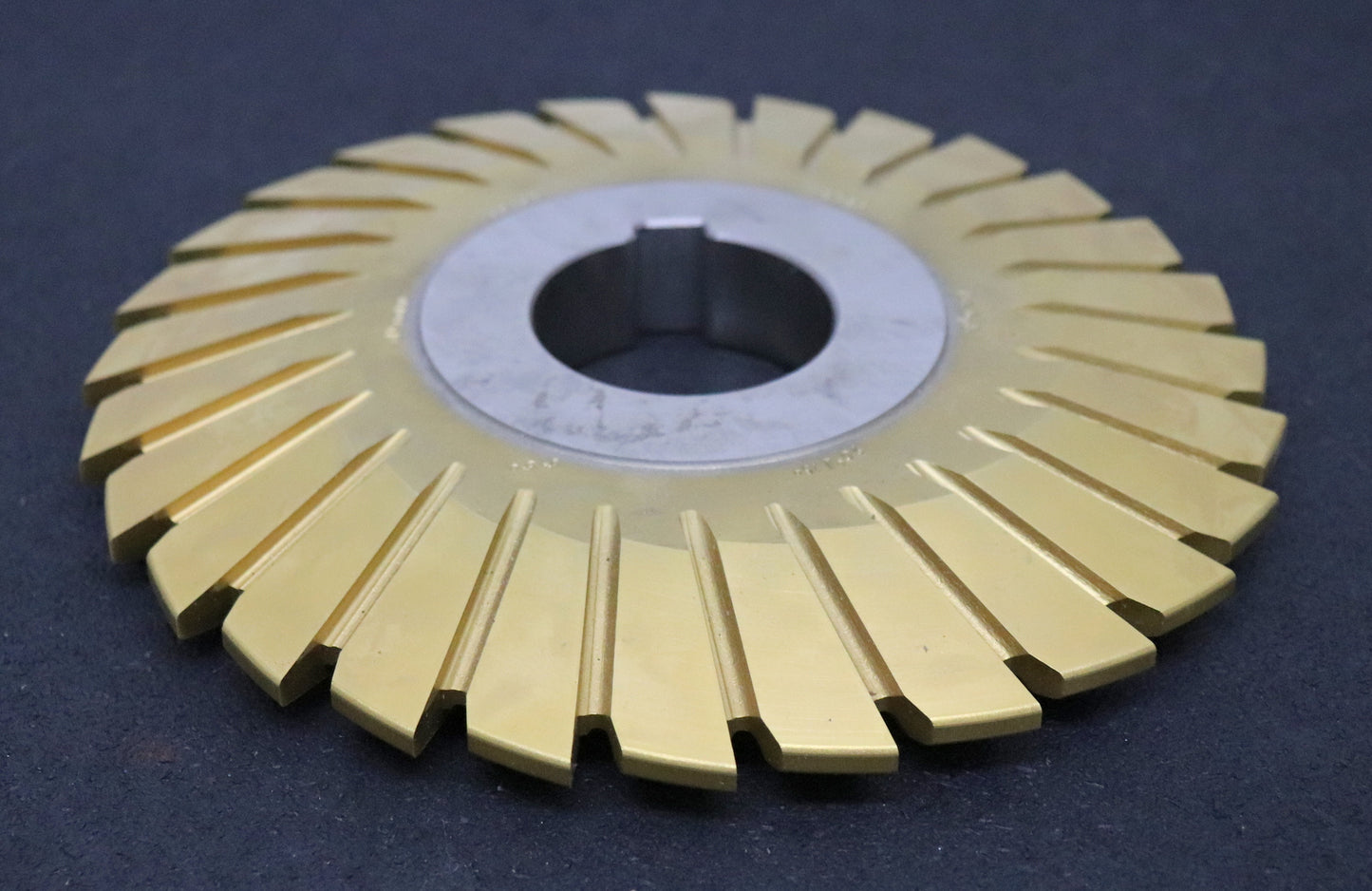 Bild des Artikels DOLD-Formfräser-für-Zahnstangen-und-Schnecken-Form-B-EGW-10°/15°-Ø200x25xØ50mm