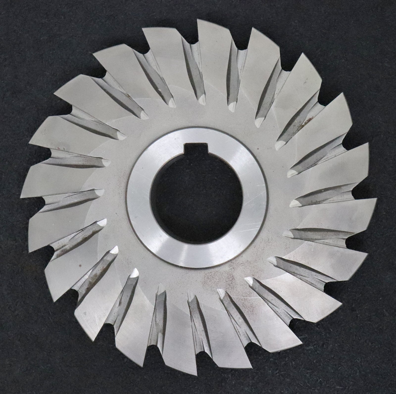 Bild des Artikels SAAZOR-Formfräser-für-Zahnstangen-und-Schnecken-Form-B-EGW-10°/20°-Ø160x21xØ40mm