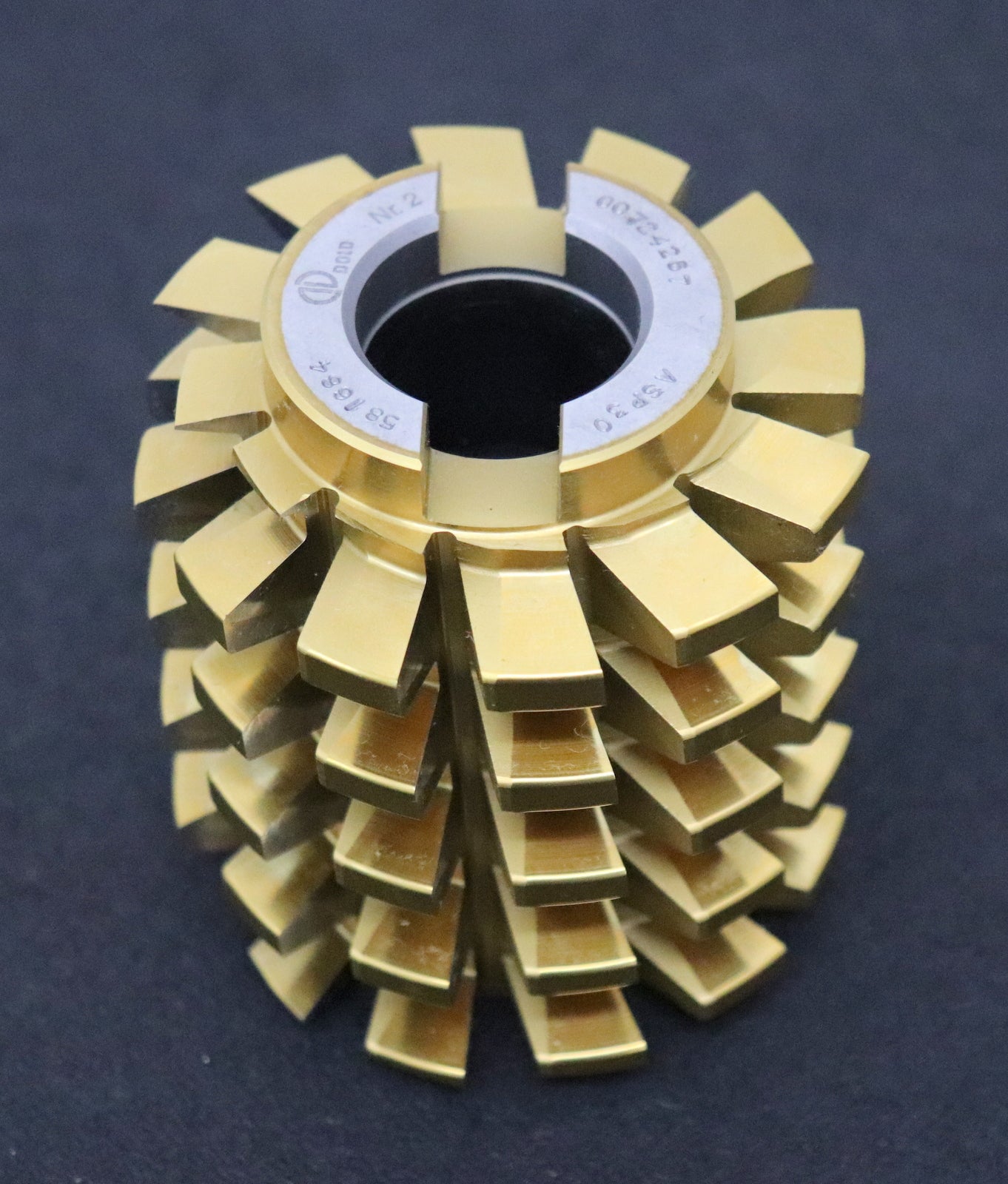 Bild des Artikels DOLD-Zahnrad-Wälzfräser-gear-hob-m=-4,75-EGW-13°/18°-Ø75x80xØ27mm-mit-Axialnut