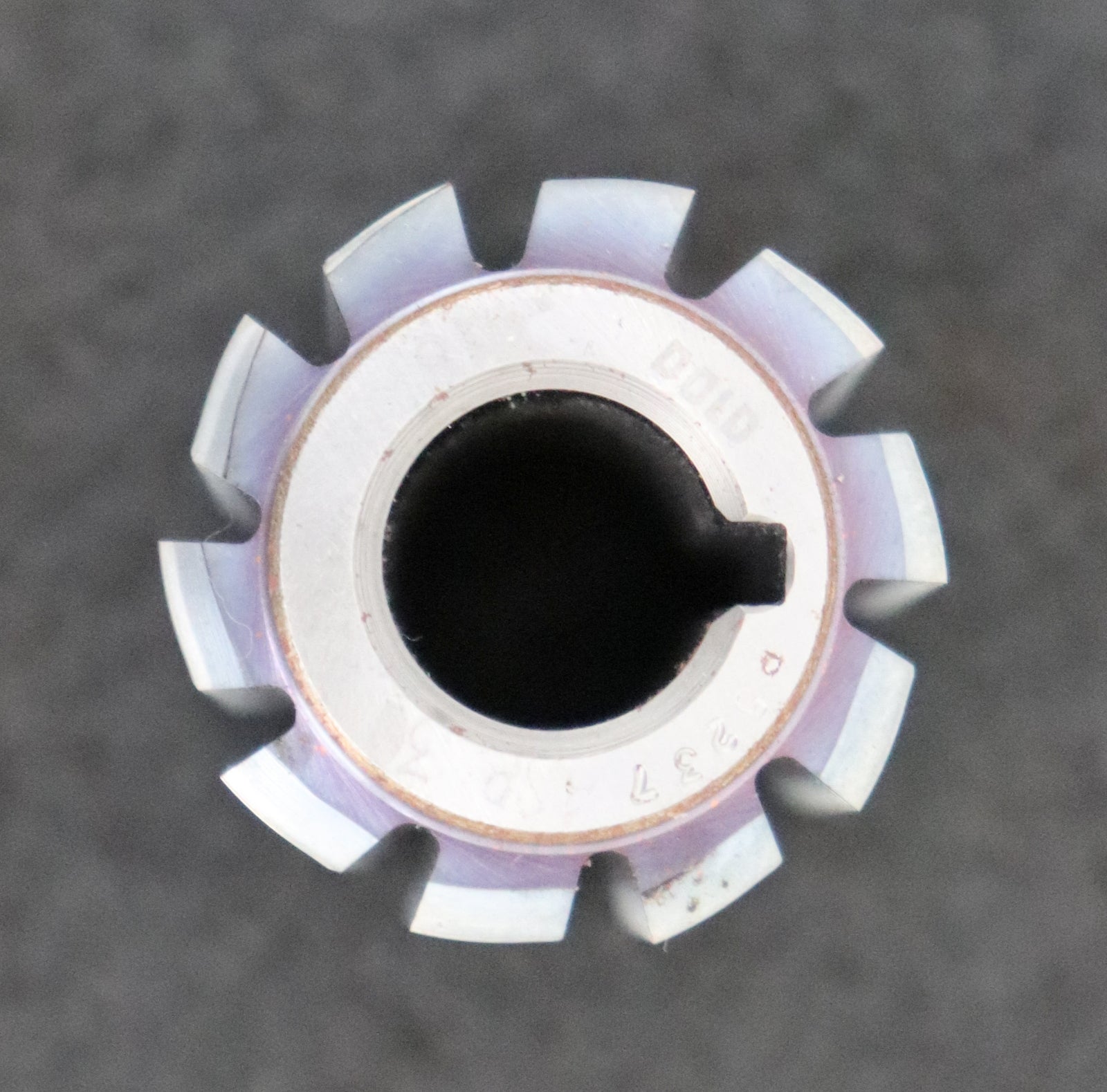Bild des Artikels DOLD-Zahnrad-Wälzfräser-gear-hob-m=-0,8-EGW-20°-Ø30x26xØ13mm-mit-LKN-1gg.-Rechts