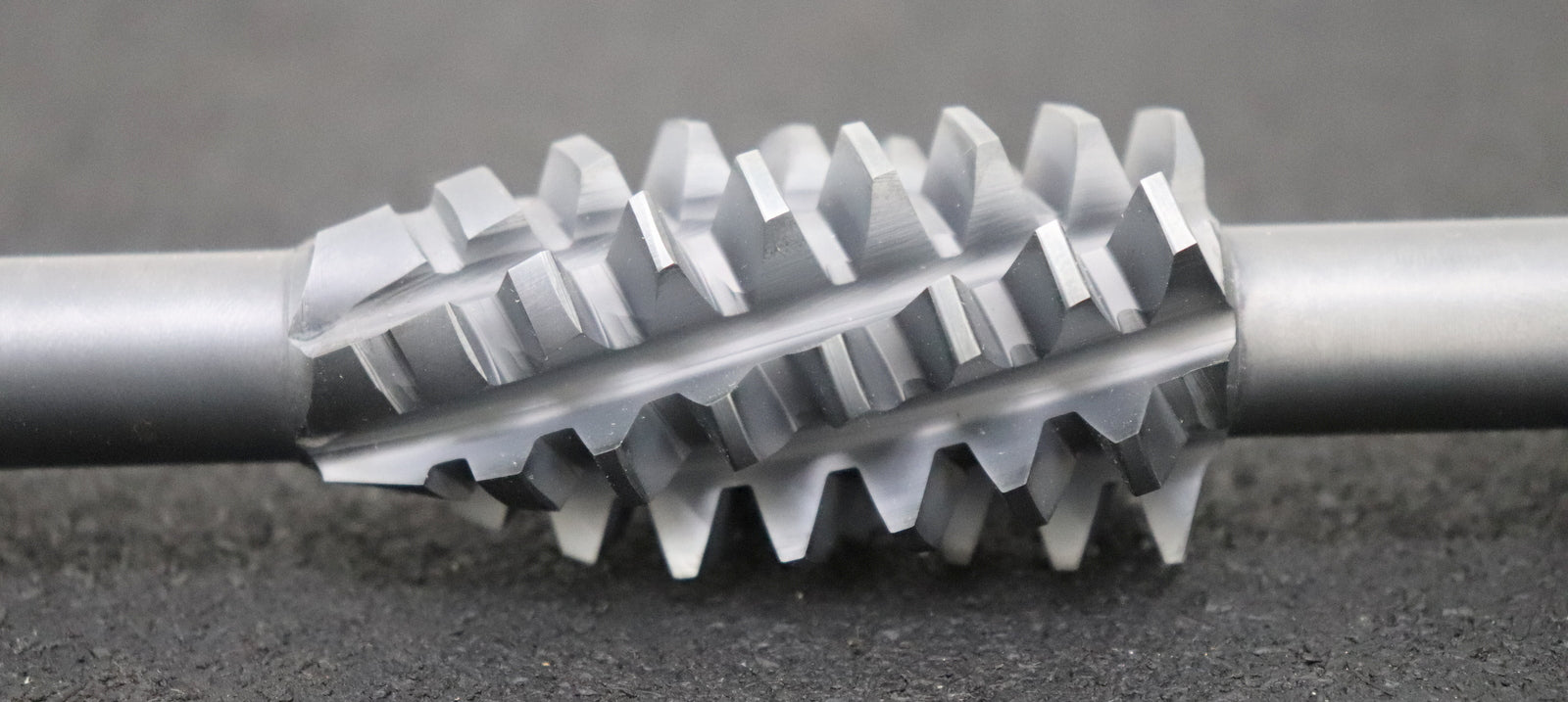 Bild des Artikels DOLD-Schneckenrad-Schaftwälzfräser-worm-wheel-hob-m=-2,5-EGW-20°-Ø32,78x60mm