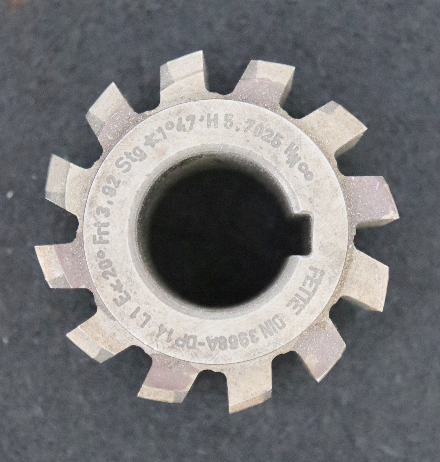 Bild des Artikels FETTE-Zahnwellen-Wälzfräser-involute-spline-hob-DP14-EGW-30°-Ø64x46xØ27mm