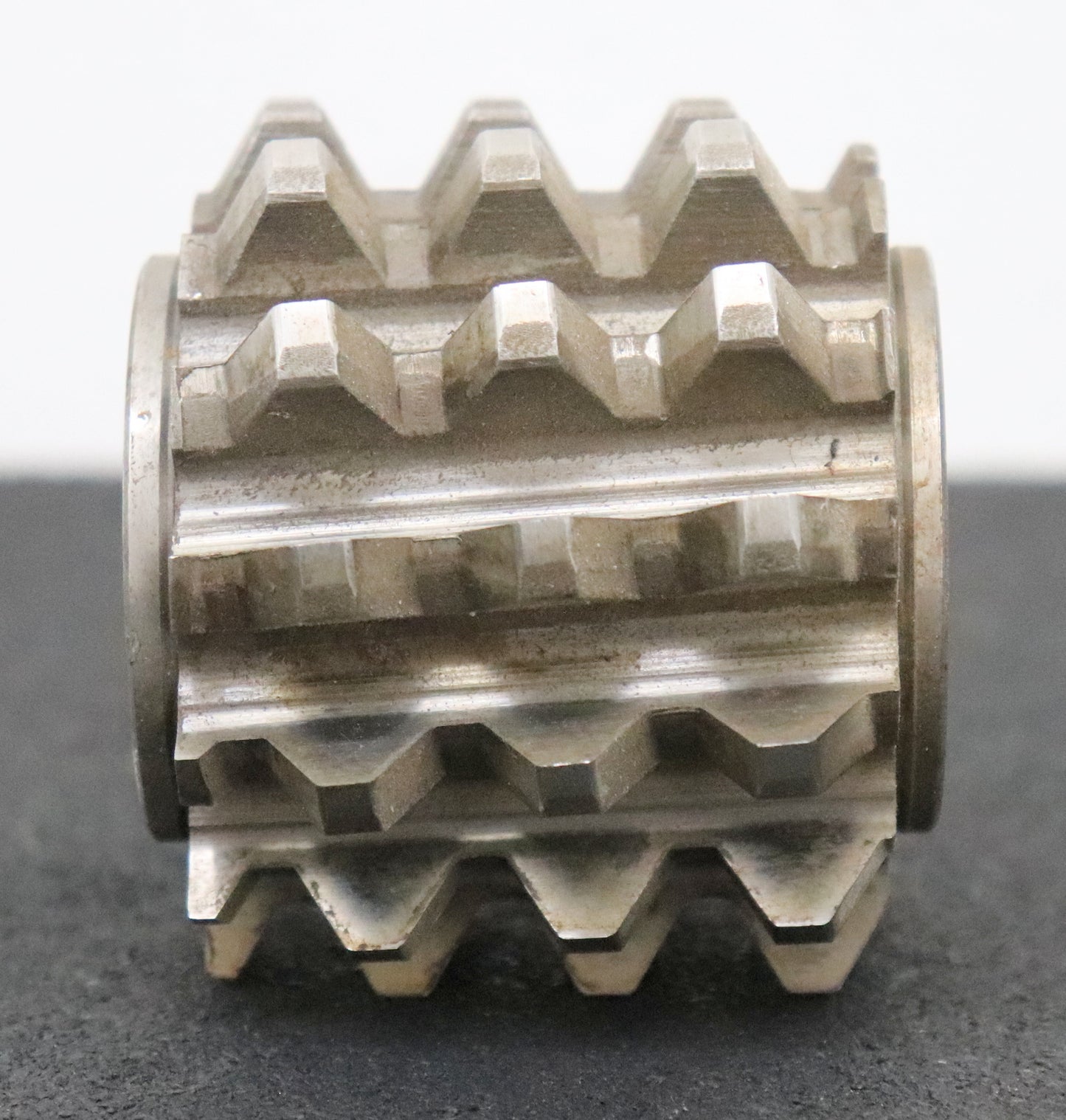 Bild des Artikels FETTE-Zahnwellen-Wälzfräser-m=-5,0-EGW-30°-Ø70x60xØ27mm-mit-LKN-1gg.-Rechts