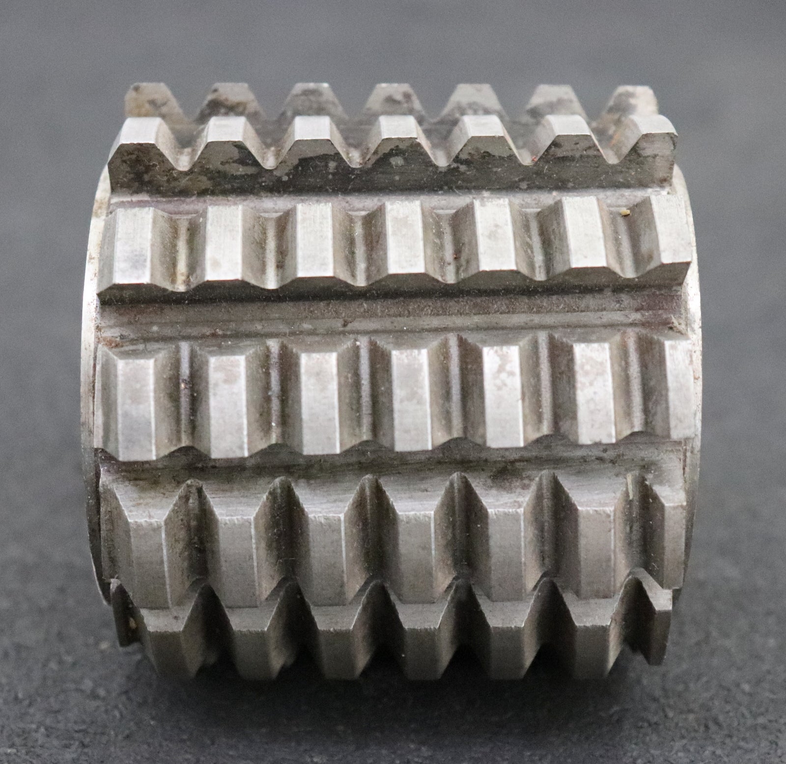 Bild des Artikels SVENSSON&KUHLER-Zahnwellen-Wälzfräser-involute-spline-hob-m=-3,175-EGW-30°