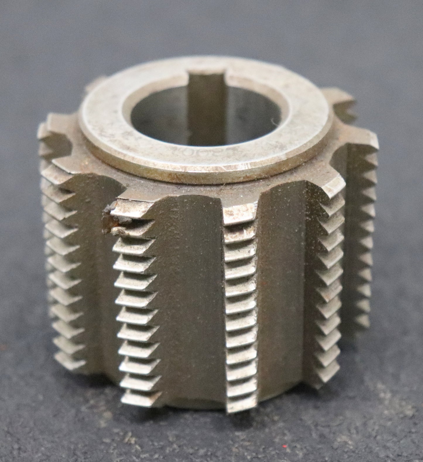 Bild des Artikels PWS-Kerbzahnwellen-Wälzfräser-Nennmass-40x44-nach-DIN5481-EGW-27°