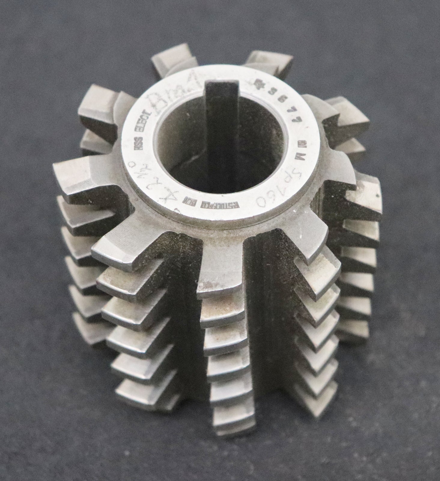 Bild des Artikels R.STOCK-Zahnrad-Wälzfräser-gear-hob-m=-3,5mm-15°-EGW-Ø71x76xØ27mm-mit-LKN