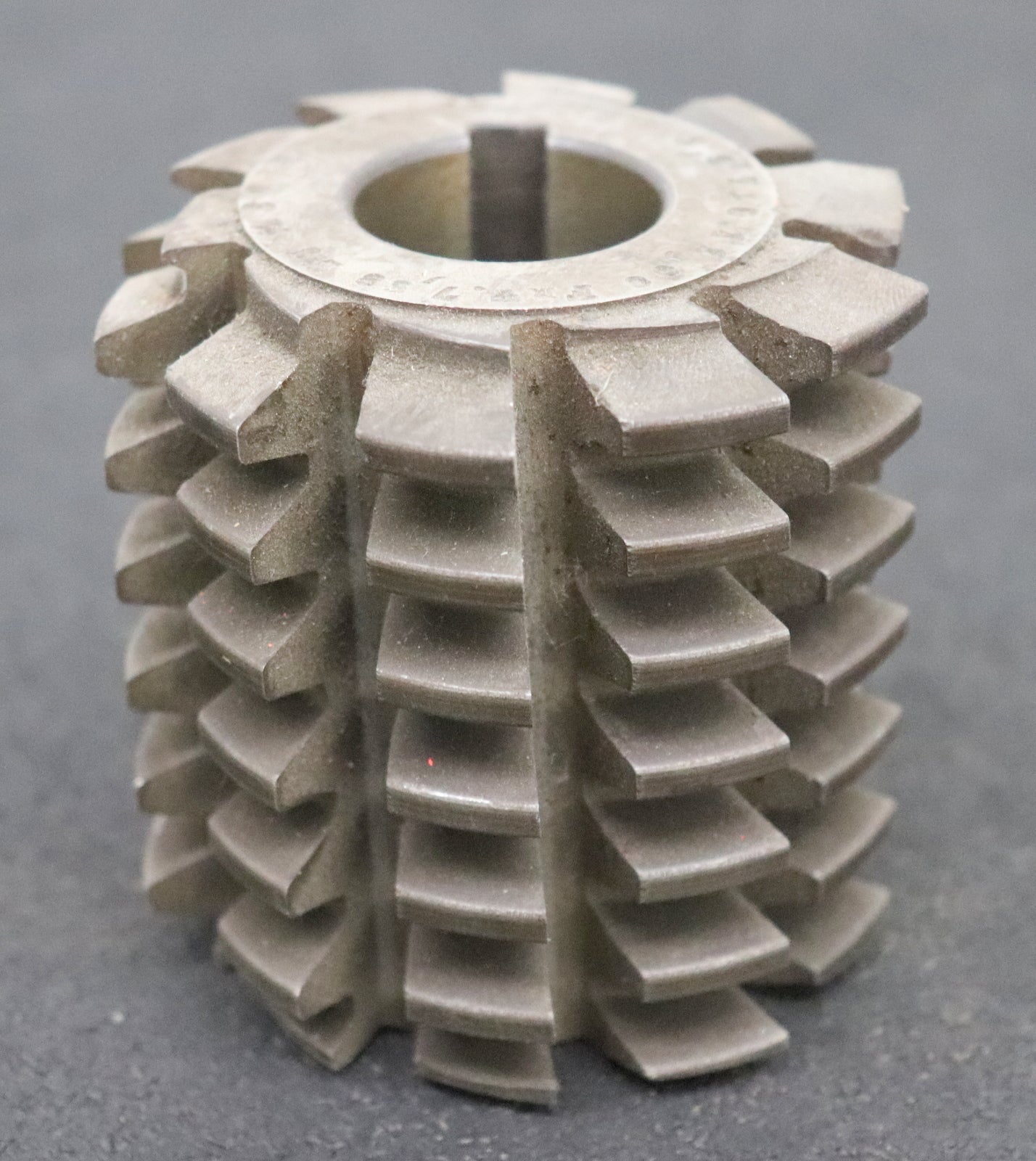 Bild des Artikels Zahnrad-Wälzfräser-gear-hob-m=-3,5mm-15°-EGW-Ø75x76xØ27mm-mit-LKN-1gg.-Rechts
