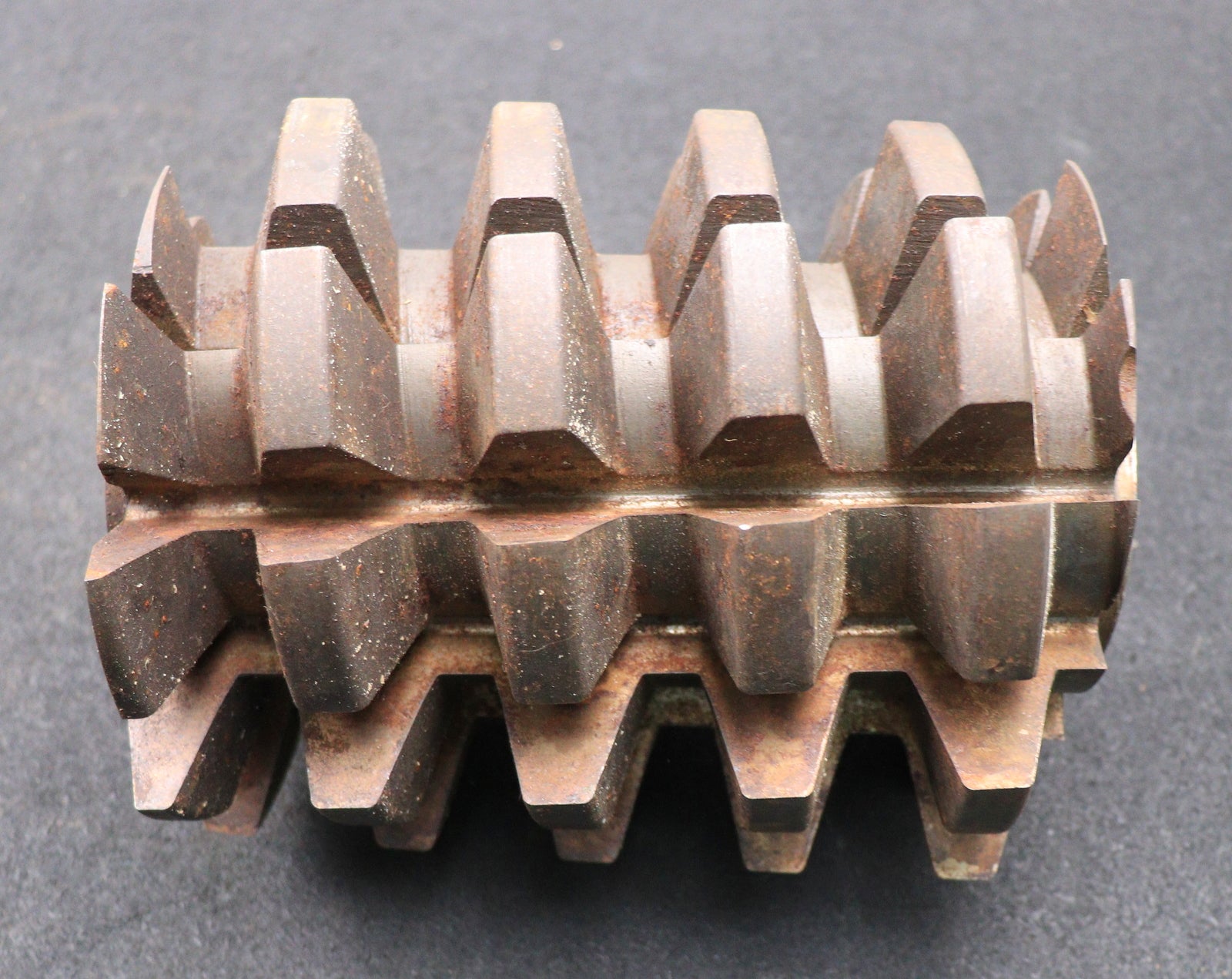 Bild des Artikels PWS-Zahnrad-Wälzfräser-gear-hob-m=11,0-15°-EGW-BPII-nach-DIN-3972-Ø150x170xØ40mm