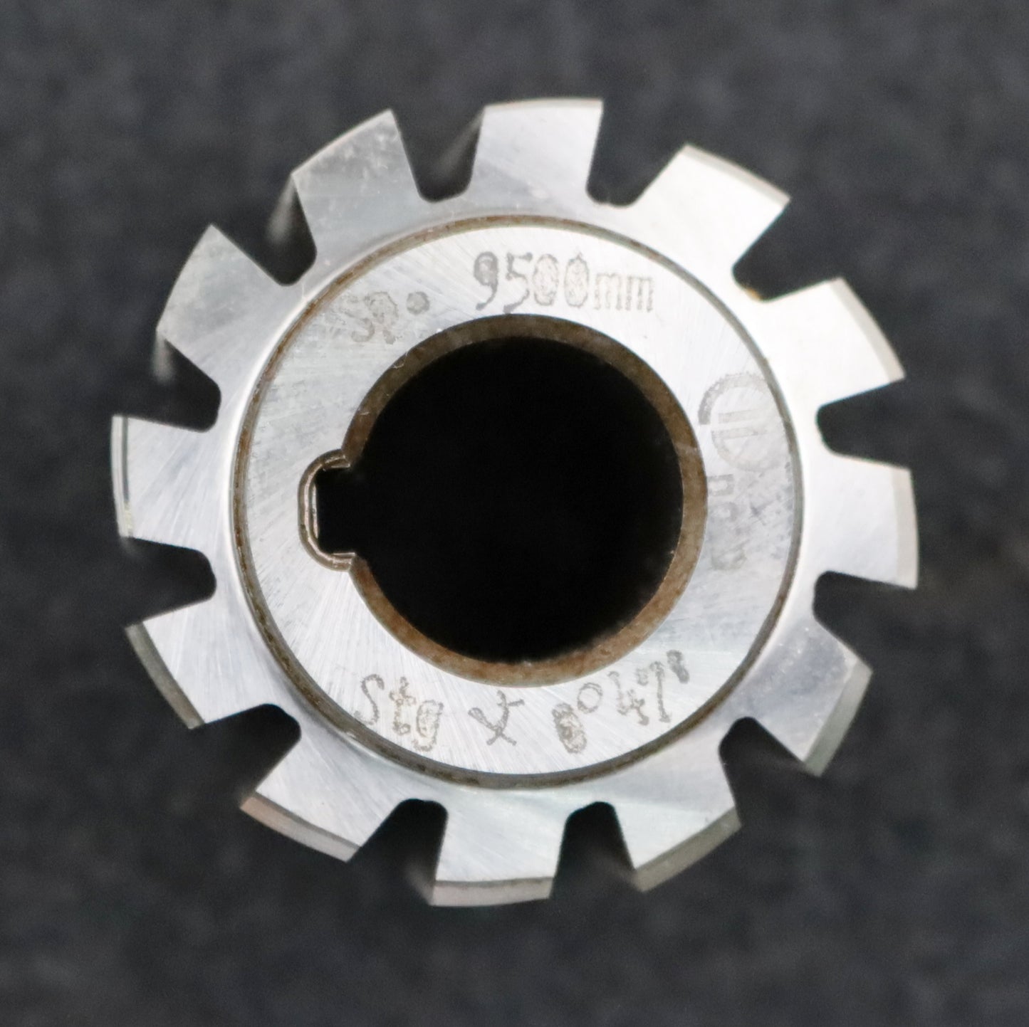 Bild des Artikels DOLD-Kerbzahnwellen-Wälzfräser-Tlg.-1,5-60°EGW-DIN-5481-Ø40x40xØ16mm-mit-LKN