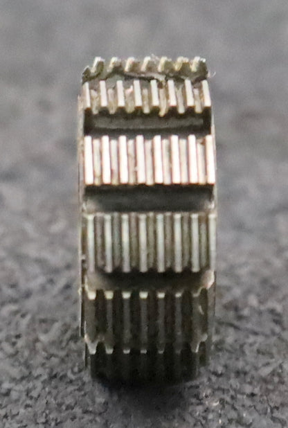 Bild des Artikels DOLD-Zahnrad-Wälzfräser-gear-hob-m=0,4-EGW-30°-0°50'-Stg-Ø25x10xØ8mm