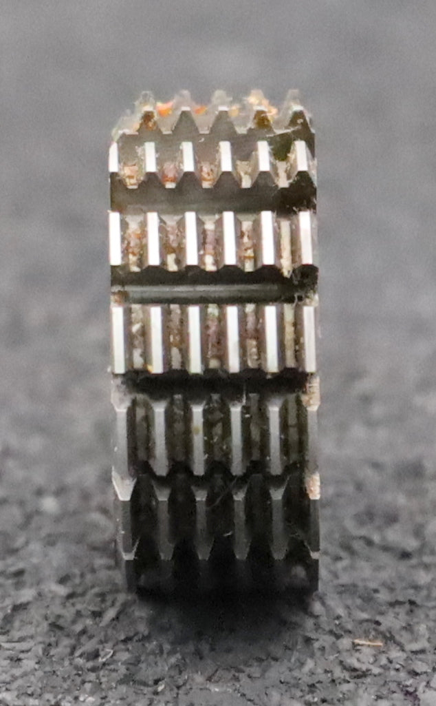 Bild des Artikels DOLD-Zahnrad-Wälzfräser-gear-hob-m=0,586-EGW-30°-1°27'-Stg-Ø25x10xØ8mm