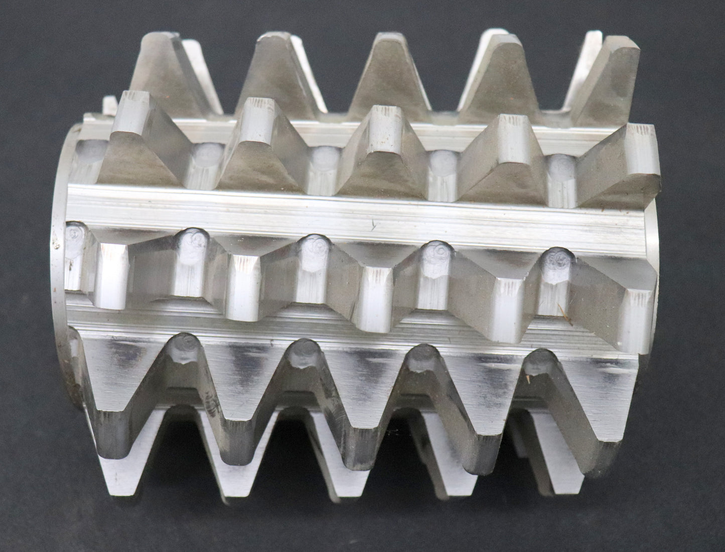 Bild des Artikels LENZEN-Zahnrad-Wälzfräser-gear-hob-m=-12,0mm-19°50'-EGW-BPIV-nach-DIN-3972