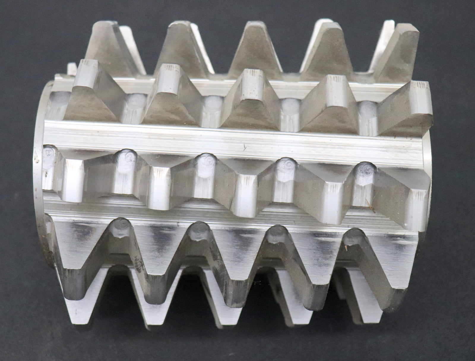 Bild des Artikels LENZEN-Zahnrad-Wälzfräser-gear-hob-m=-12,0mm-19°50'-EGW-BPIV-nach-DIN-3972