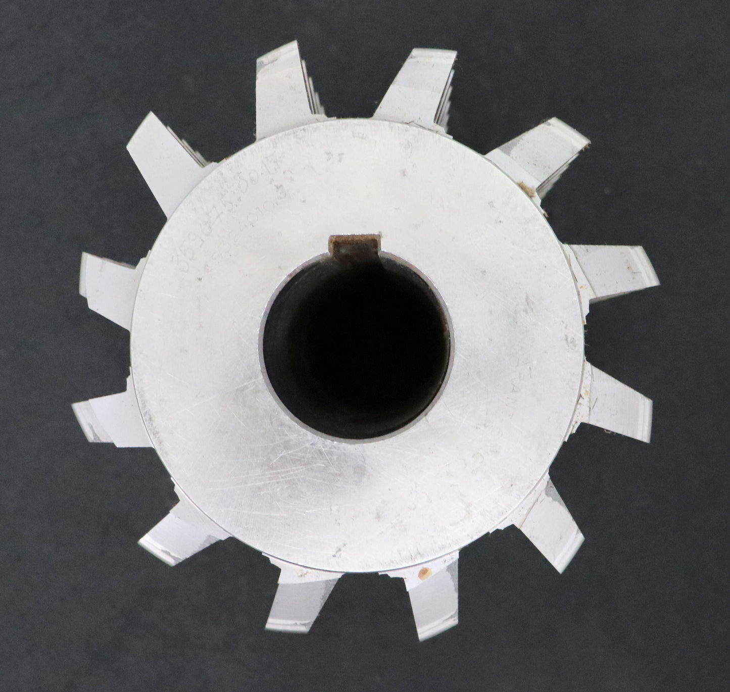 Bild des Artikels FHUSA-Zahnrad-Wälzfräser-gear-hob-m=-8,0mm-19°50'-EGW-BPIII-nach-DIN-3972