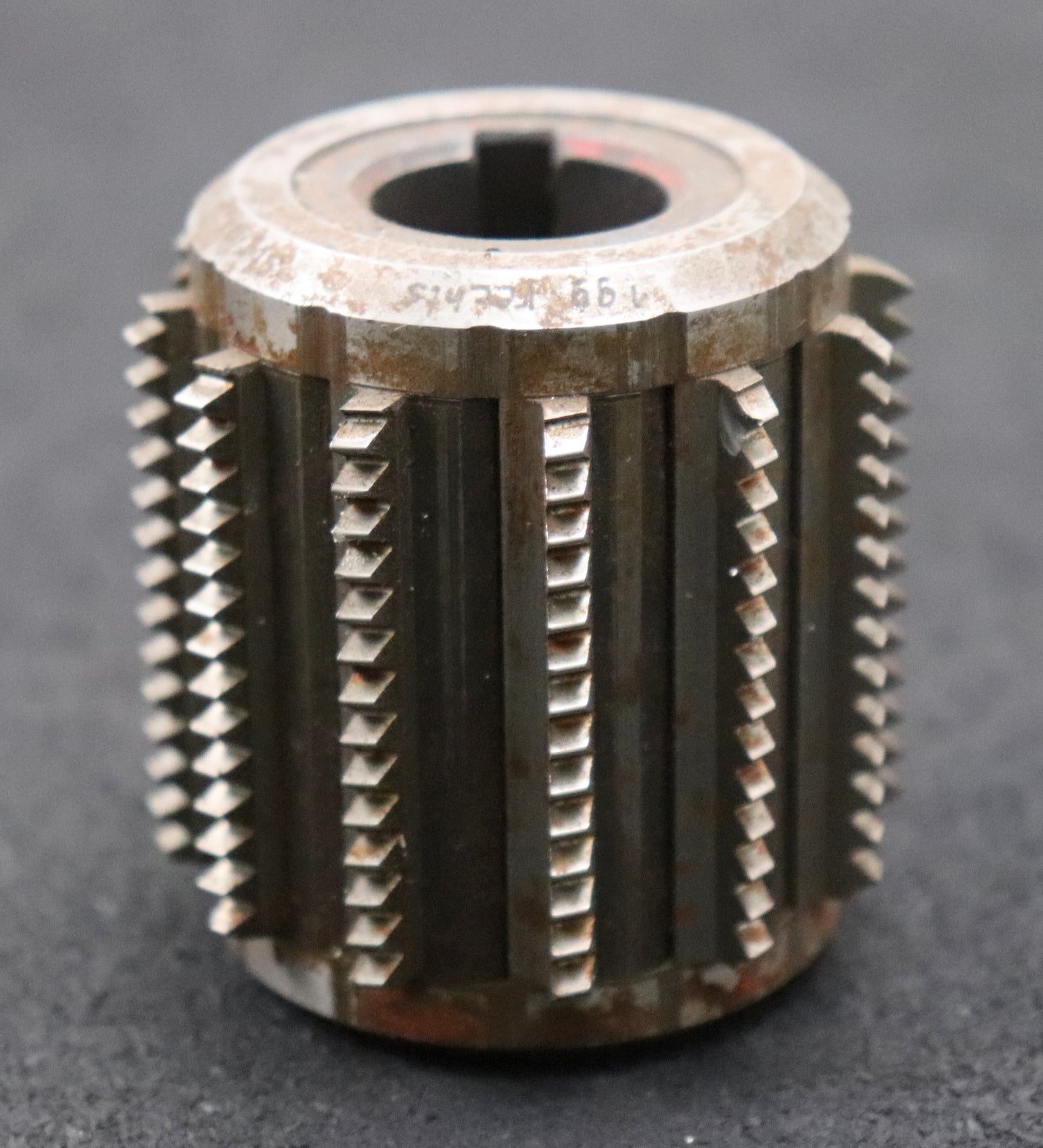 Bild des Artikels SAAZOR-Kerbzahnwellen-Wälzfräser-serration-hob-Nennmass-36x40-nach-DIN5481