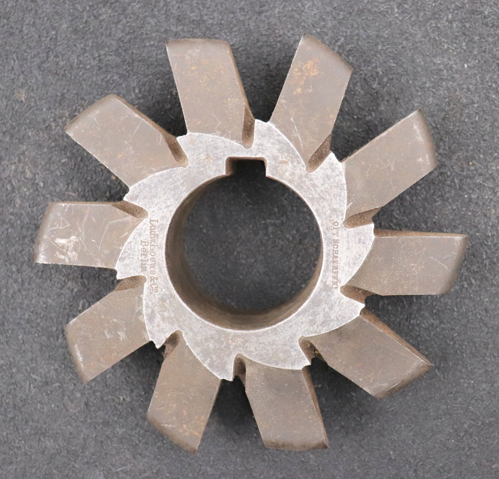 Bild des Artikels LOEWE&CO-Zahnformfräser-m=14mm-Nr.-6-für-35-41-Zähne-Frästiefe-30,24mm