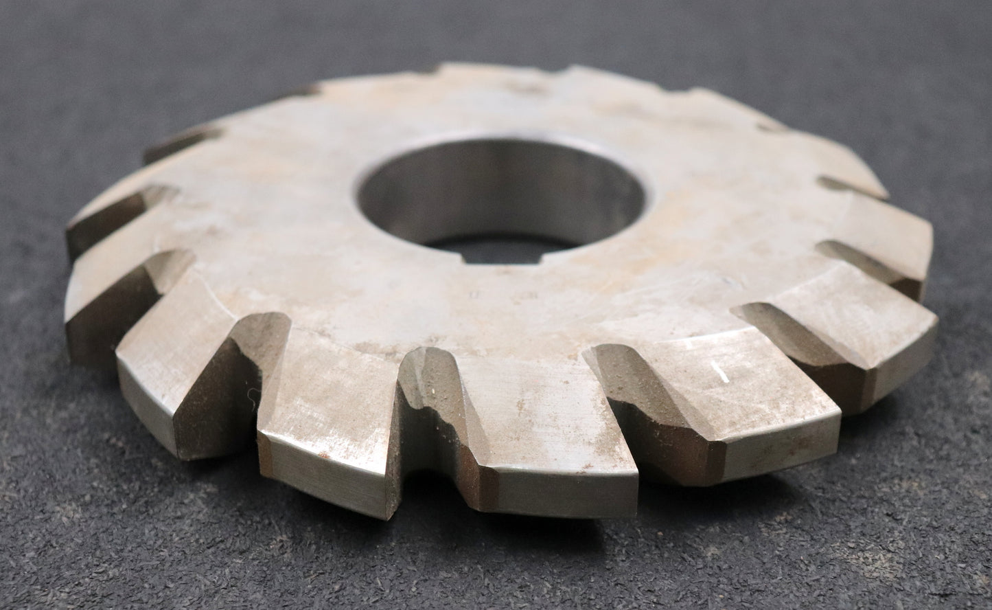 Bild des Artikels LEIMBACH-Zahnstangen-Formfräser-rack-milling-cutter-m=-10,0mm-28°-EGW-Z=-82