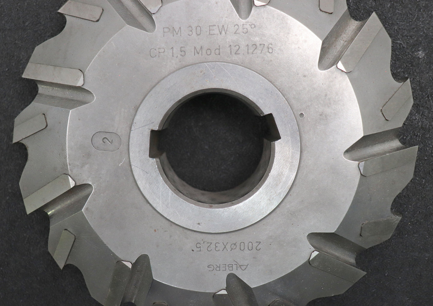 Bild des Artikels ALBERG-Zahnstangen-Formfräser-kreuzverzahnt-CP-1,5-m=-12,1276-25°-EGW