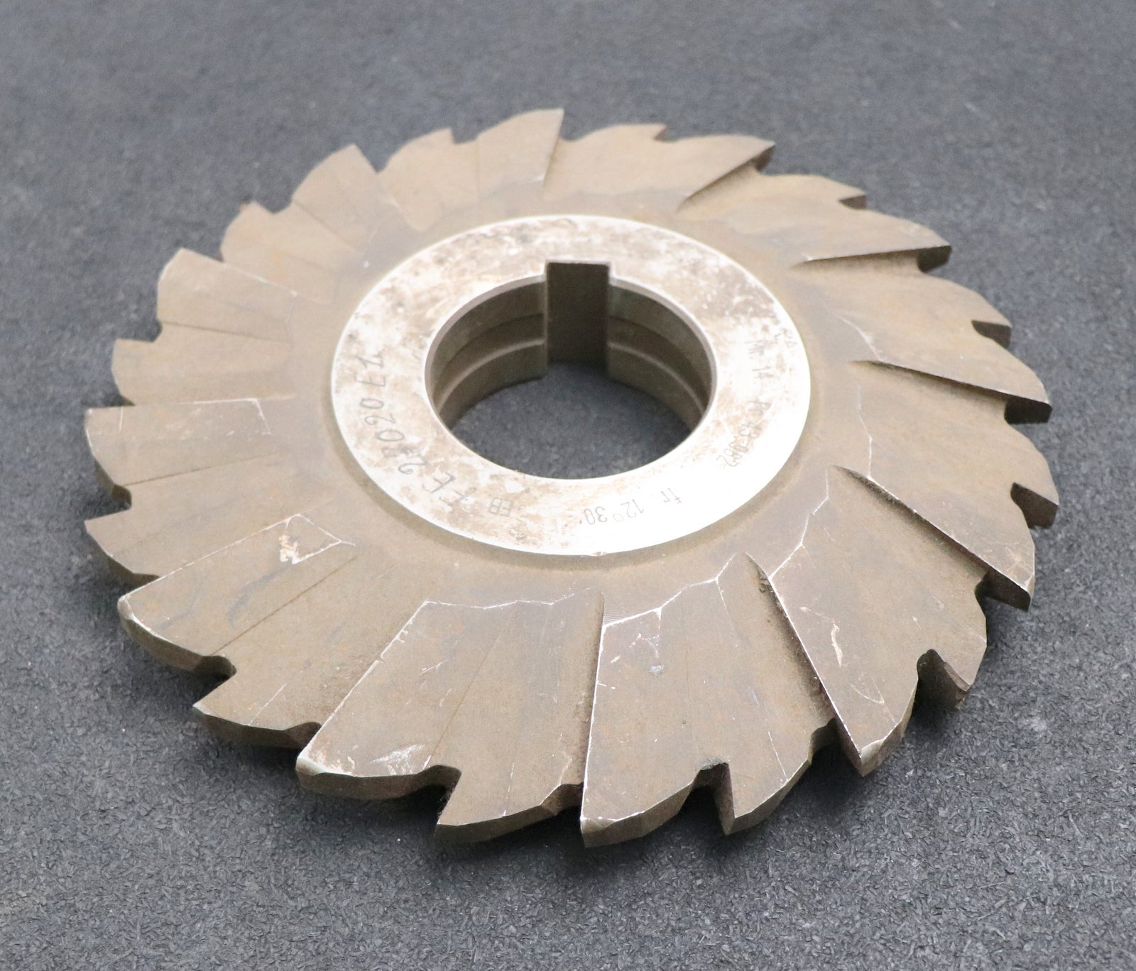 Bild des Artikels Zahnstangen-Formfräser-rack-milling-cutter-kreuzverzahnt-m=-14,0mm-12°30'-EGW