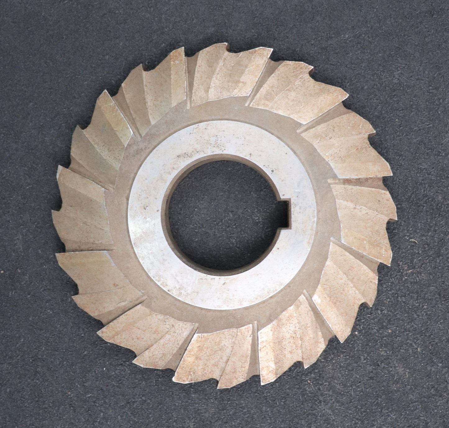 Bild des Artikels Zahnstangen-Formfräser-rack-milling-cutter-kreuzverzahnt-m=-8,0mm-12°30'-EGW