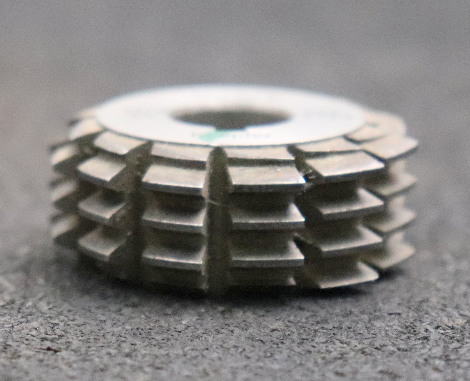 Bild des Artikels KOEPFER-Zahnrad-Wälzfräser-gear-hob-m=-1,0mm-20°-EGW-Ø40x16xØ13mm-mit-LKN-