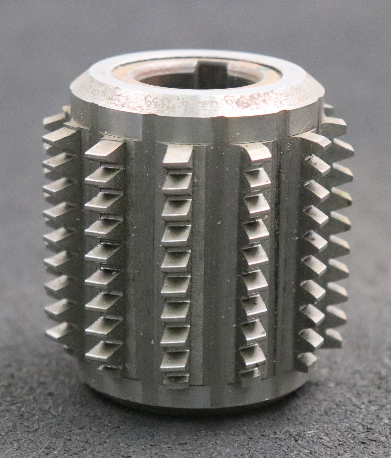 Bild des Artikels SAAZOR-Zahnrad-Wälzfräser-gear-hob-m=-1,5mm-20°-EGW-BP-II-nach-DIN3972