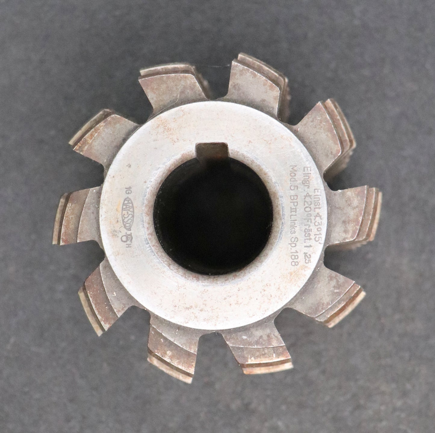 Bild des Artikels MAY-Zahnrad-Wälzfräser-mit-tangentialem-Anschnitt-gear-hob-m=-5,0mm-EGW-20°