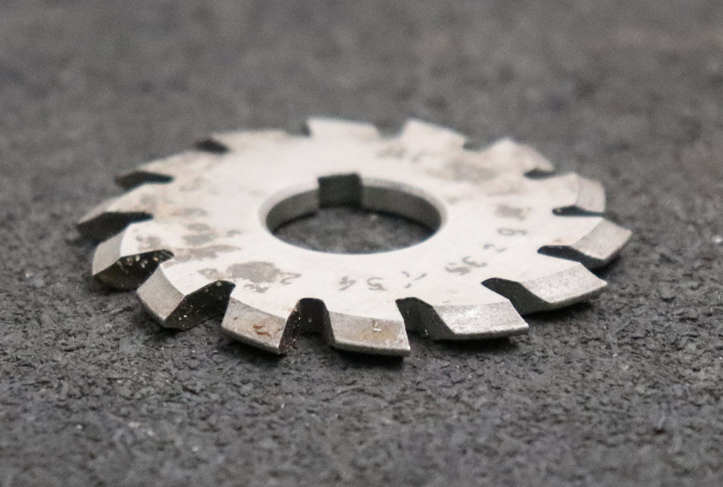 Bild des Artikels JAL-Zahnformfräser-gear-profile-cutter-m=-1mm-Nr-6-für-Zähnezahlbereich-Z=-35-54