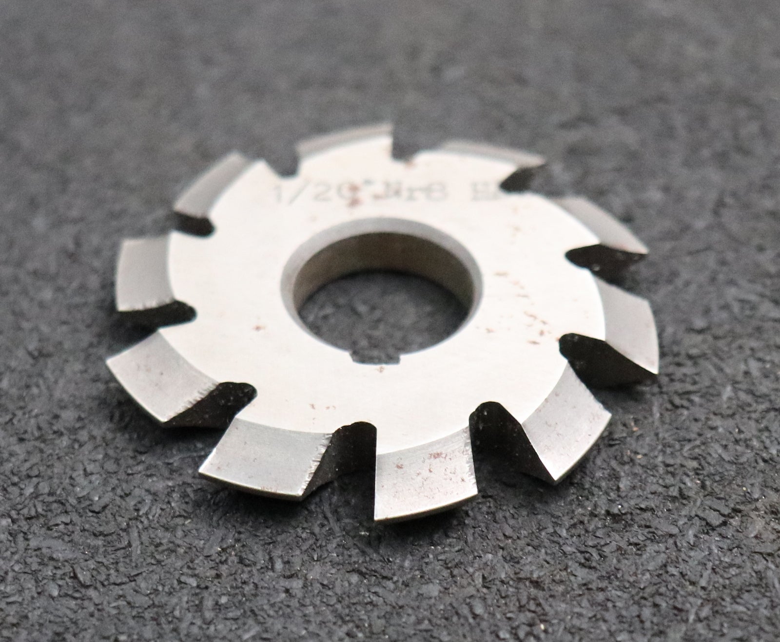 Bild des Artikels Zahnformfräser-gear-profile-cutter-m=-1mm-Nr.-8-für-Zähnezahlbereich-Z=-135-00