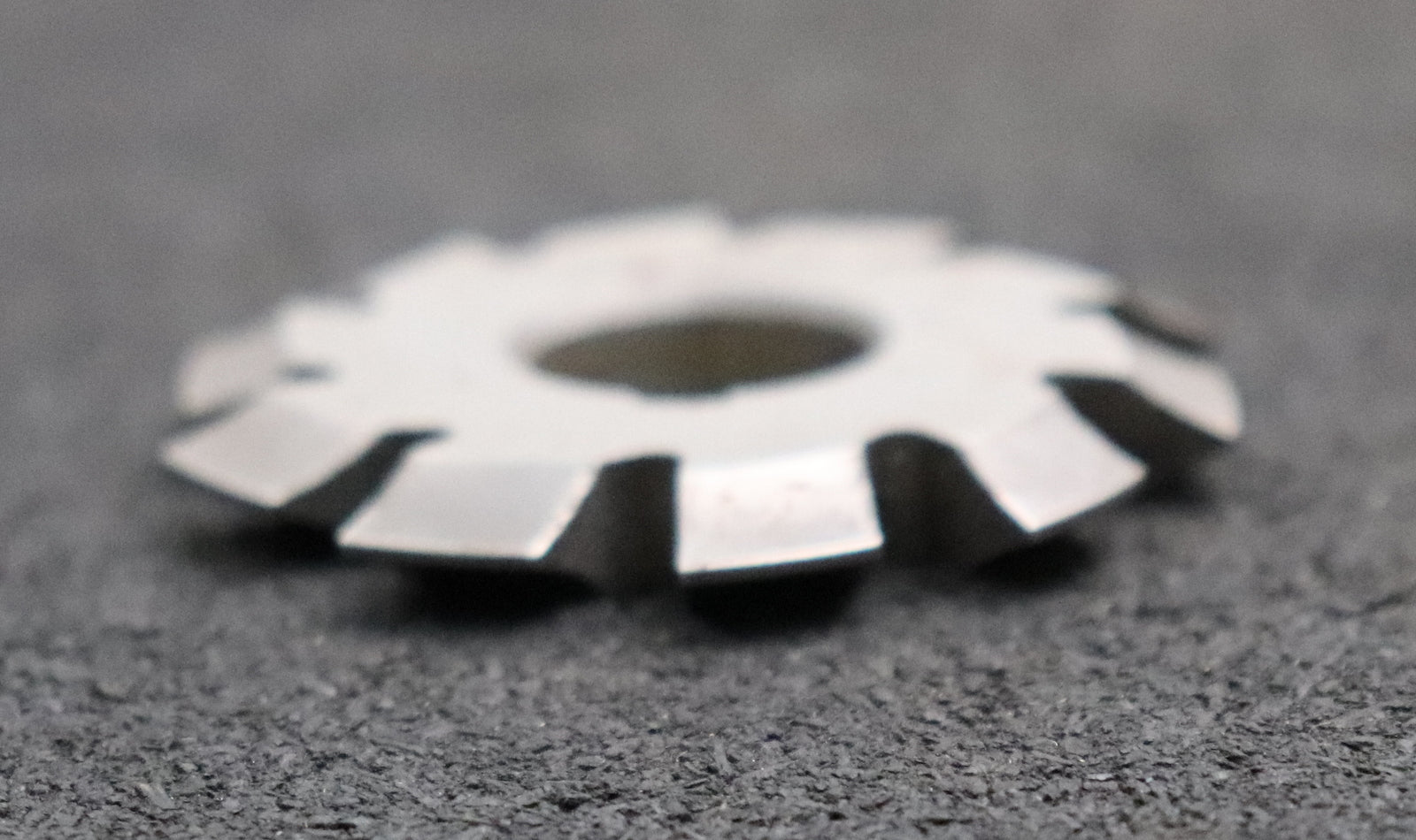 Bild des Artikels Zahnformfräser-gear-profile-cutter-m=-1mm-Nr.-8-für-Zähnezahlbereich-Z=-135-00