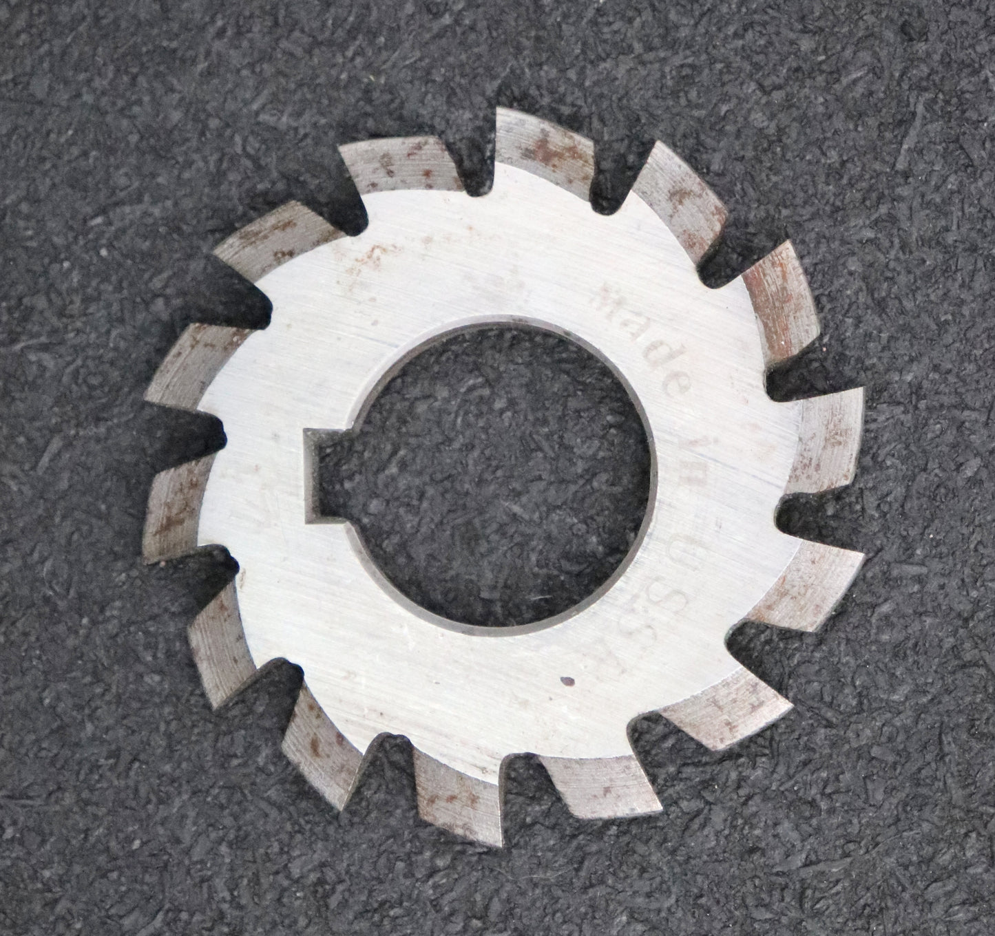 Bild des Artikels Zahnformfräser-gear-profile-cutter-m=-1,5mm-Nr.-8-für-Zähnezahlbereich-Z=-135-00