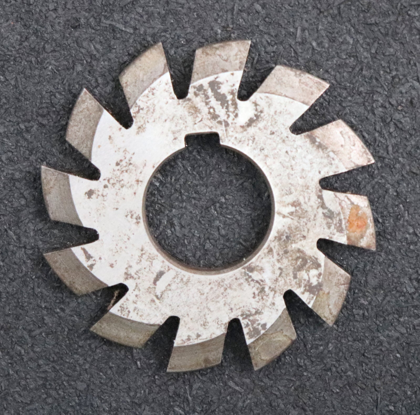 Bild des Artikels JAL-Zahnformfräser-gear-profile-cutter-m=-2mm-Nr.-8-Zähnezahlbereich-Z=-135-00