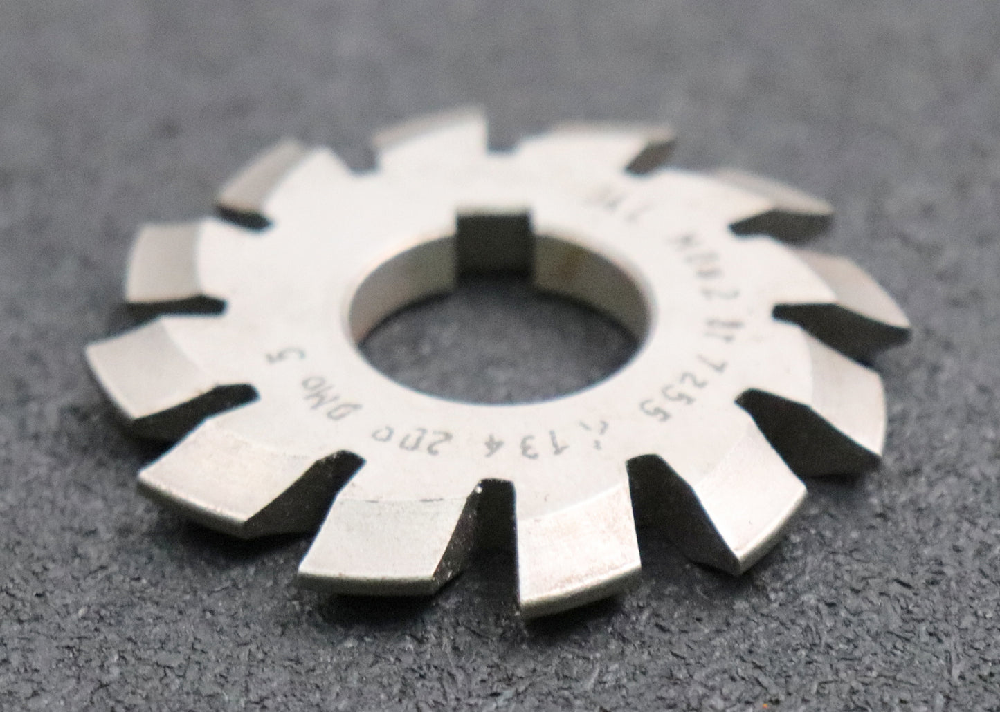 Bild des Artikels JAL-Zahnformfräser-gear-profile-cutter-m=-2mm-Nr.-7-Zähnezahlbereich-Z=-55-134
