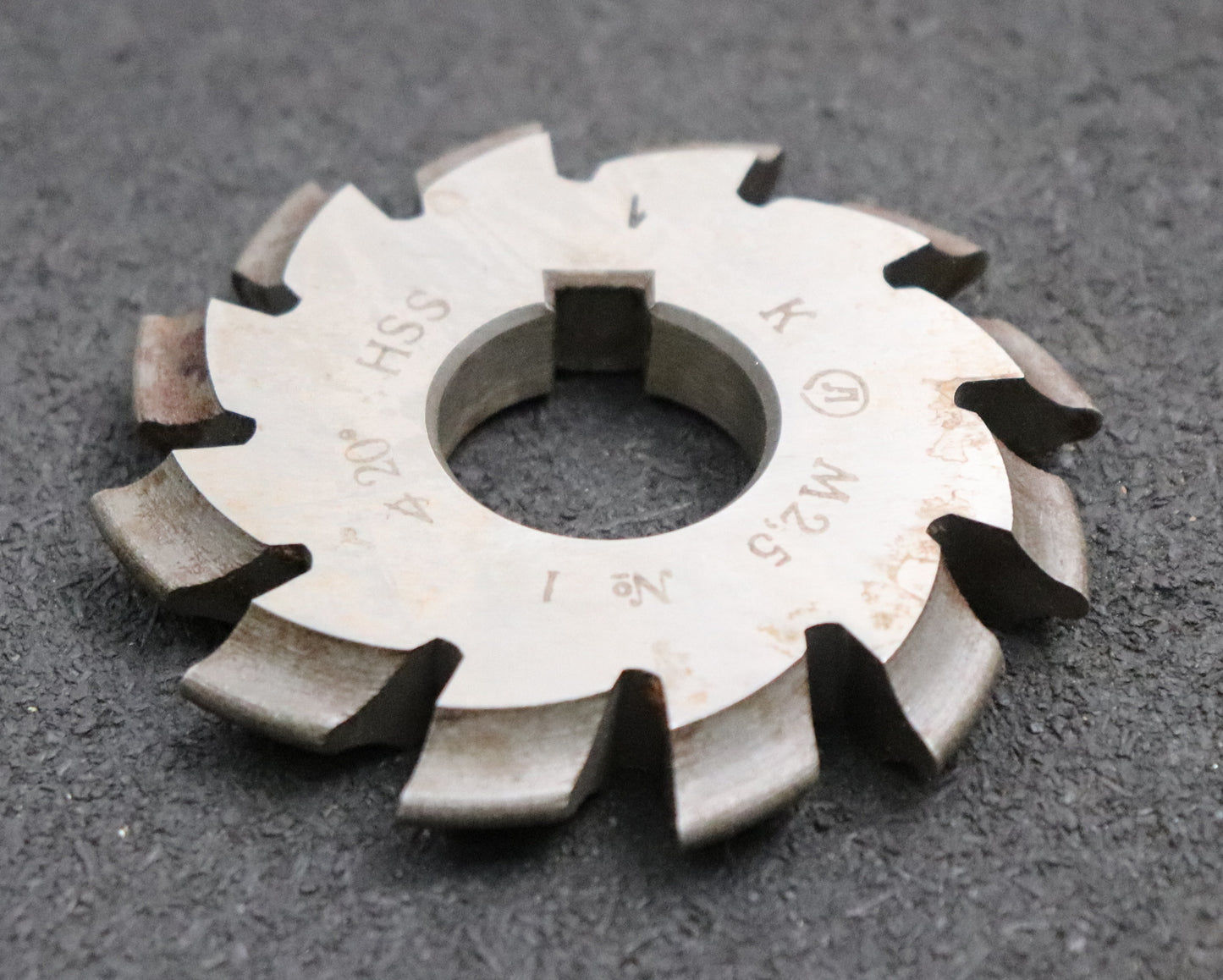 Bild des Artikels Zahnformfräser-gear-profile-cutter-m=-2,5mm-Nr.-1-für-Zähnezahlbereich-Z=-12-13