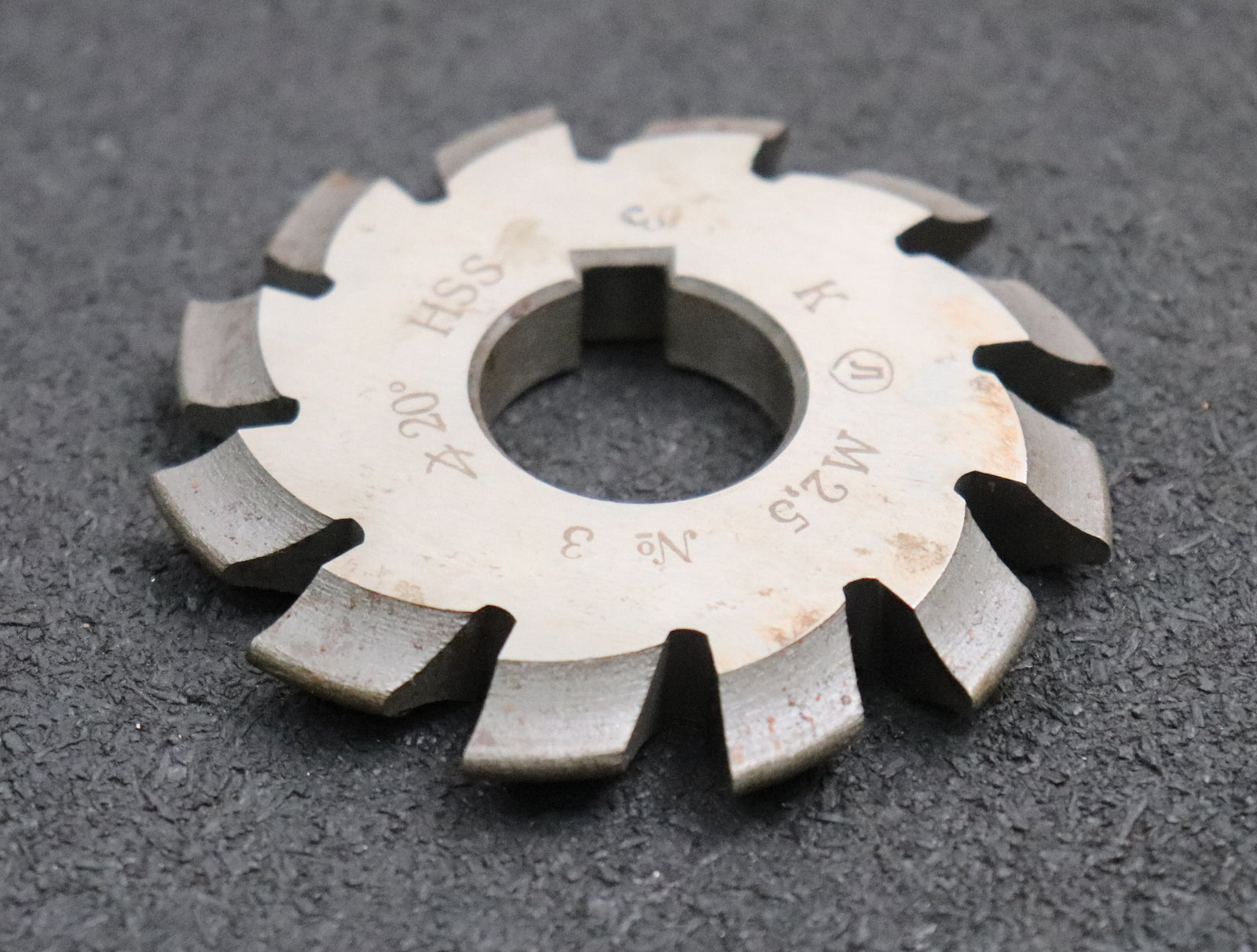 Bild des Artikels Zahnformfräser-gear-profile-cutter-m=-2,5mm-Nr.-3-für-Zähnezahlbereich-Z=-17-20