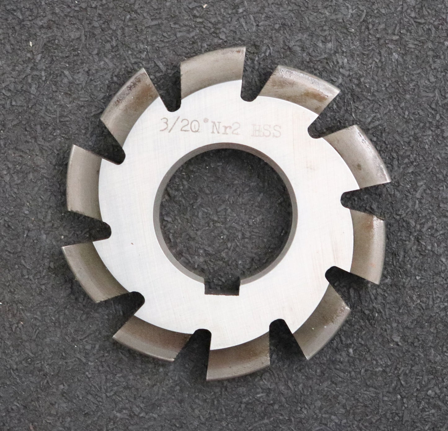 Bild des Artikels Zahnformfräser-gear-profile-cutter-m=-3mm-Nr.-2-für-Zähnezahlbereich-Z=-14-16