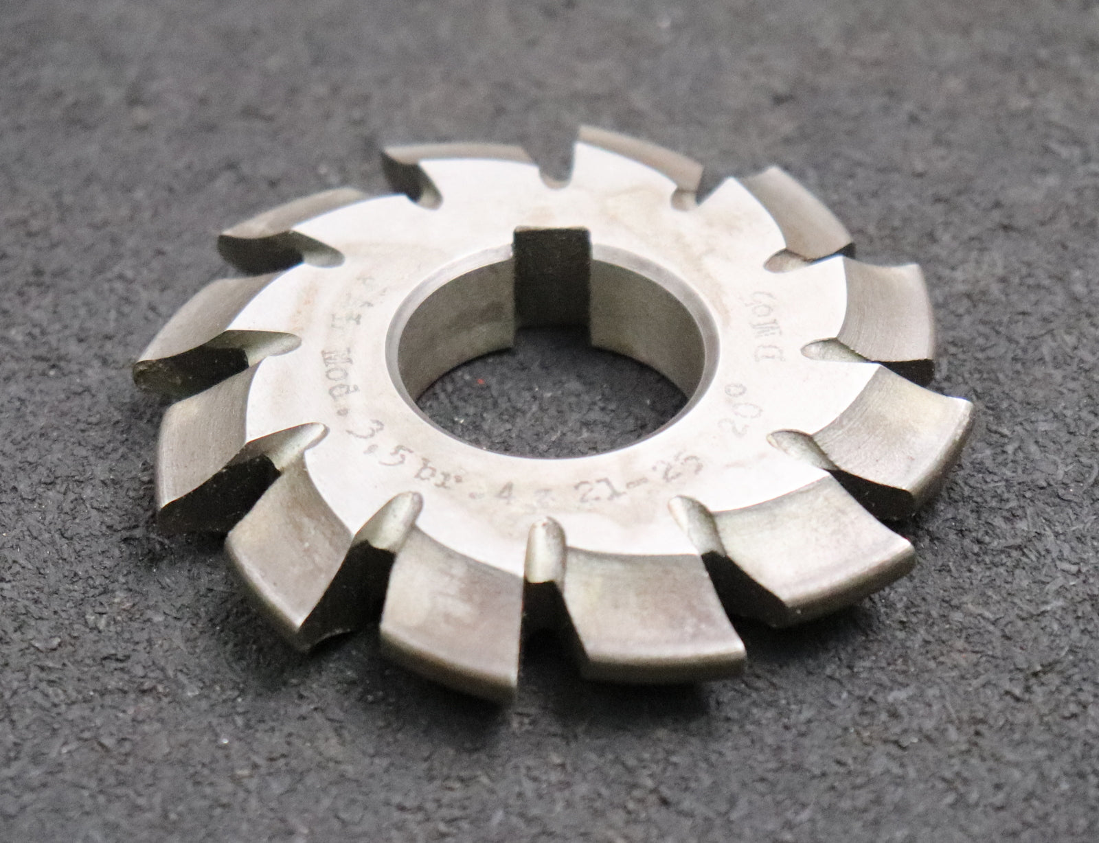 Bild des Artikels JAL-Zahnformfräser-gear-profile-cutter-m=-3,5mm-Nr.-4-Zähnezahlbereich-Z=-21-25