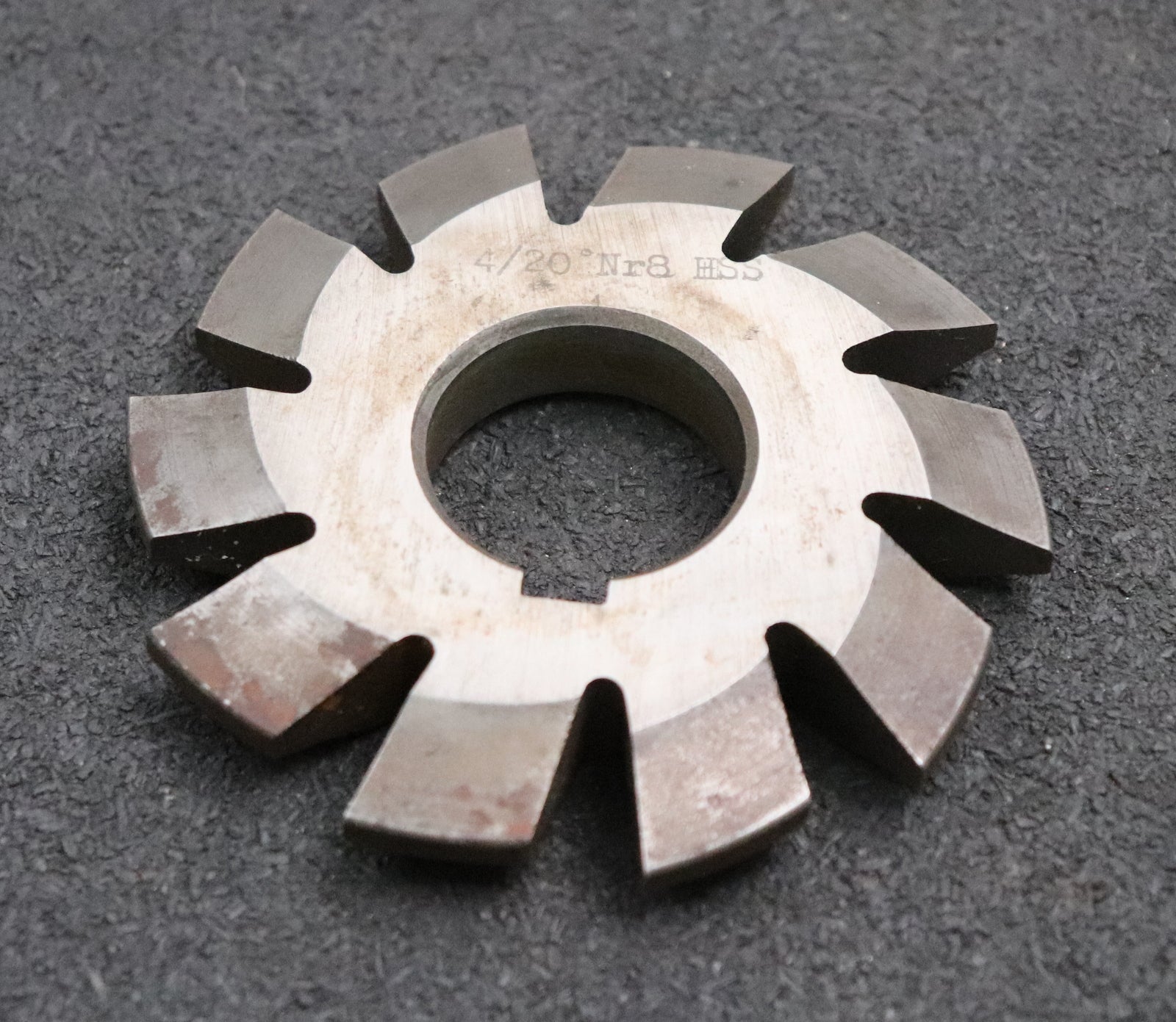 Bild des Artikels Zahnformfräser-gear-profile-cutter-m=-4mm-Nr.-8-Zähnezahlbereich-Z=-135-00