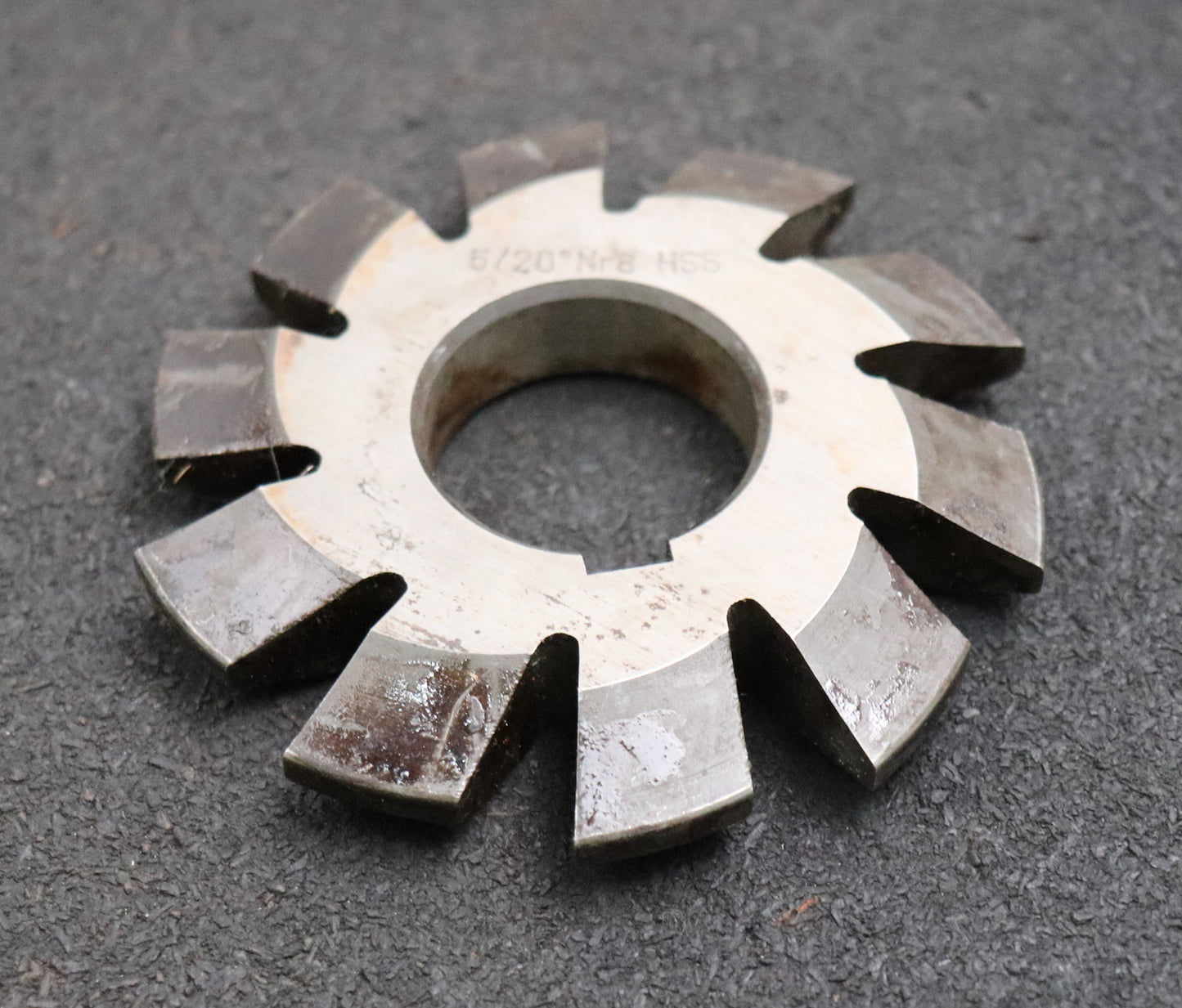 Bild des Artikels Zahnformfräser-gear-profile-cutter-m=-5mm-Nr.-8-für-Zähnezahlbereich-Z=-135-00