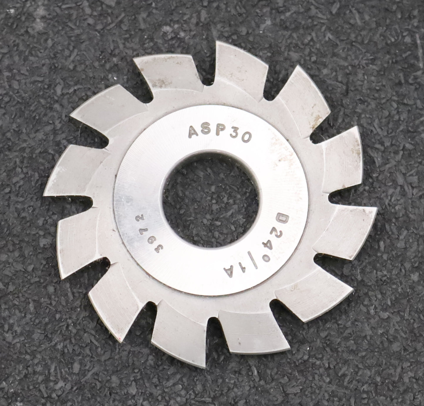 Bild des Artikels DOLD-Prismenfräser-D24°/1a-Winkel-24°-Kopfabrundung-auf-1mm-Ø55,8x5xØ16mm