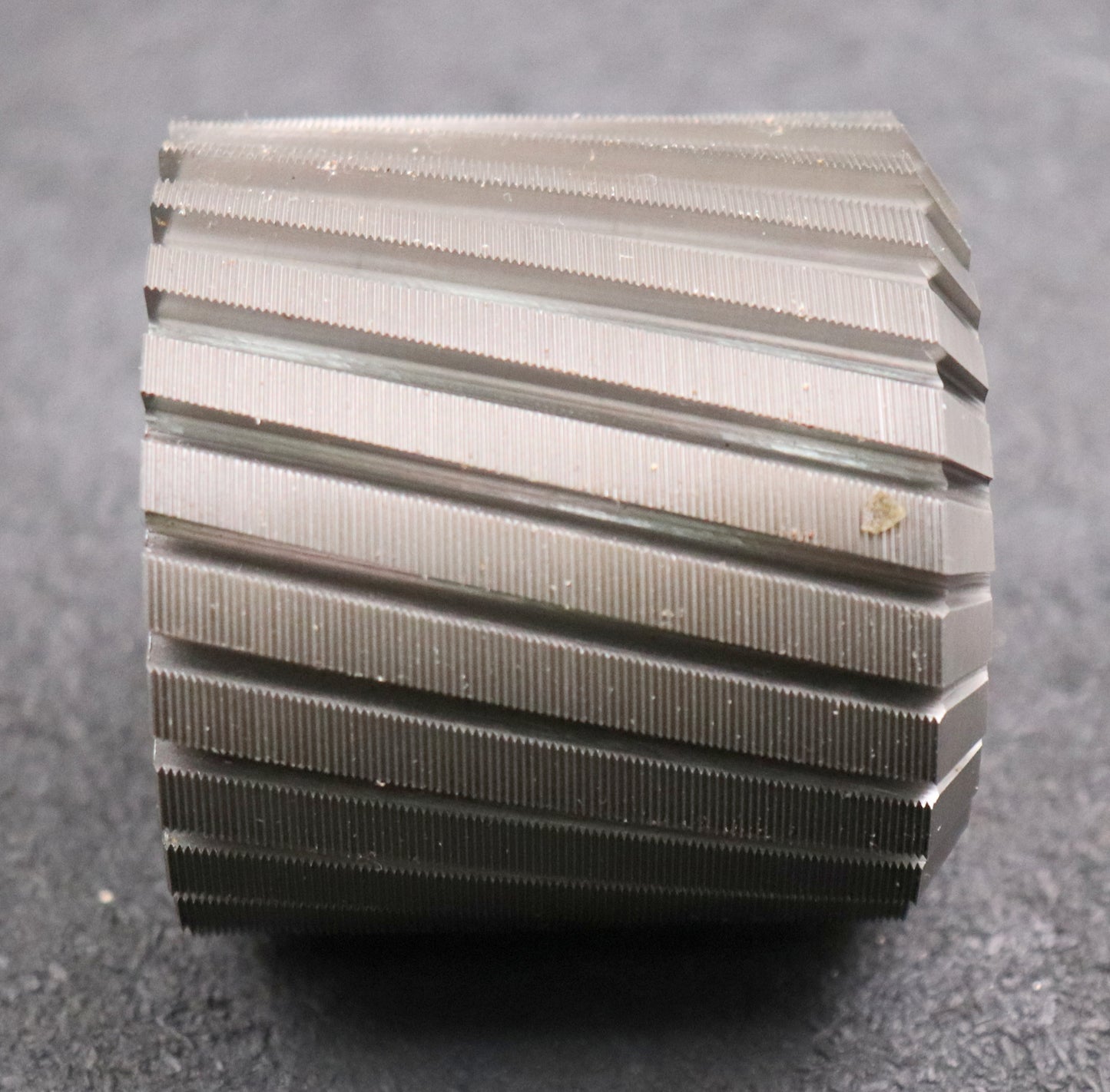 Bild des Artikels DOLD-Rillenfräser-Teilung-0,6-x-60°-Ø63,3x60xØ22mm-mit-LKN-unbenutzt